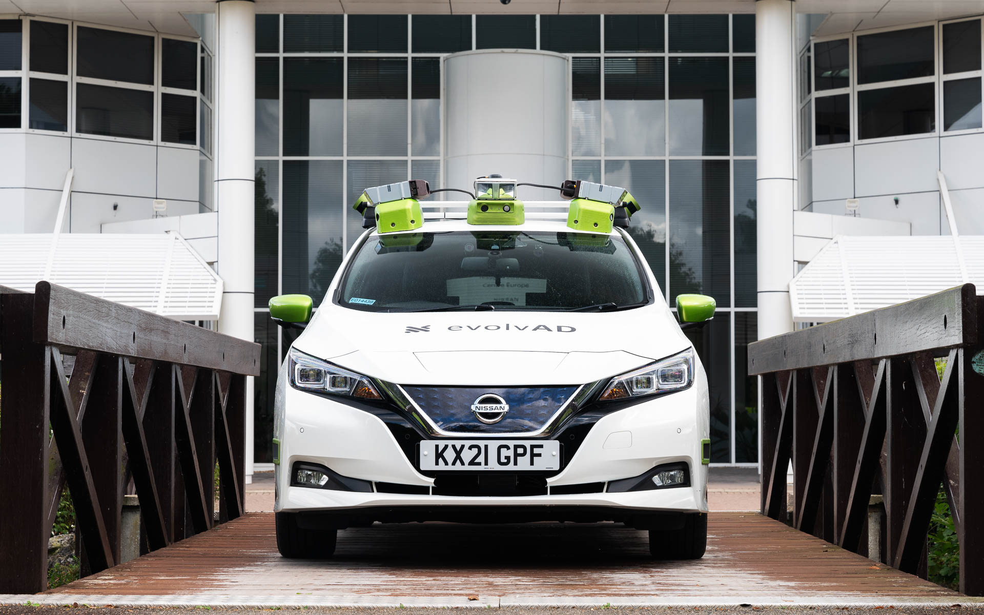 リーフのテスト車両