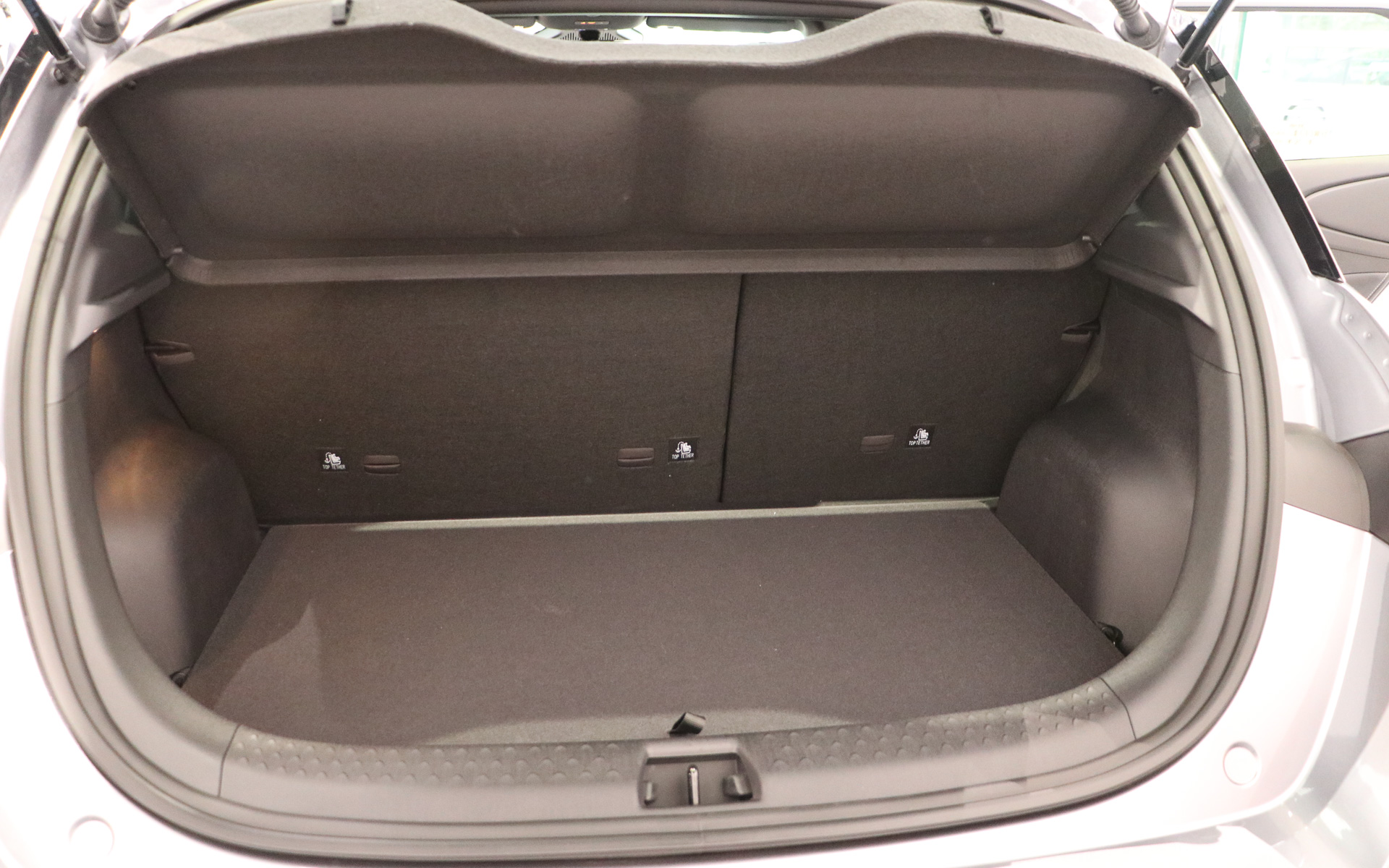 ラゲッジスペース