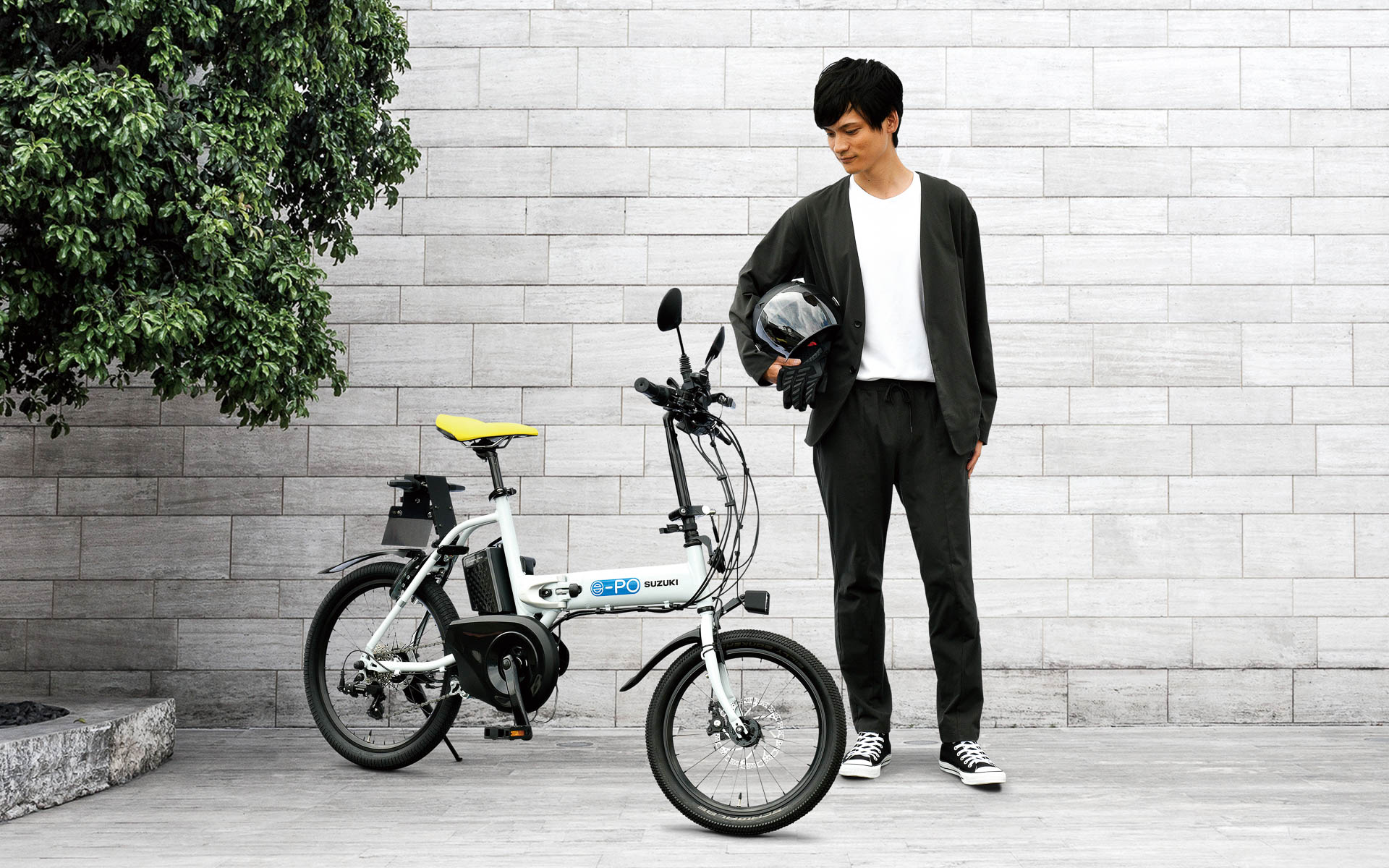 e-PO（参考出品車）