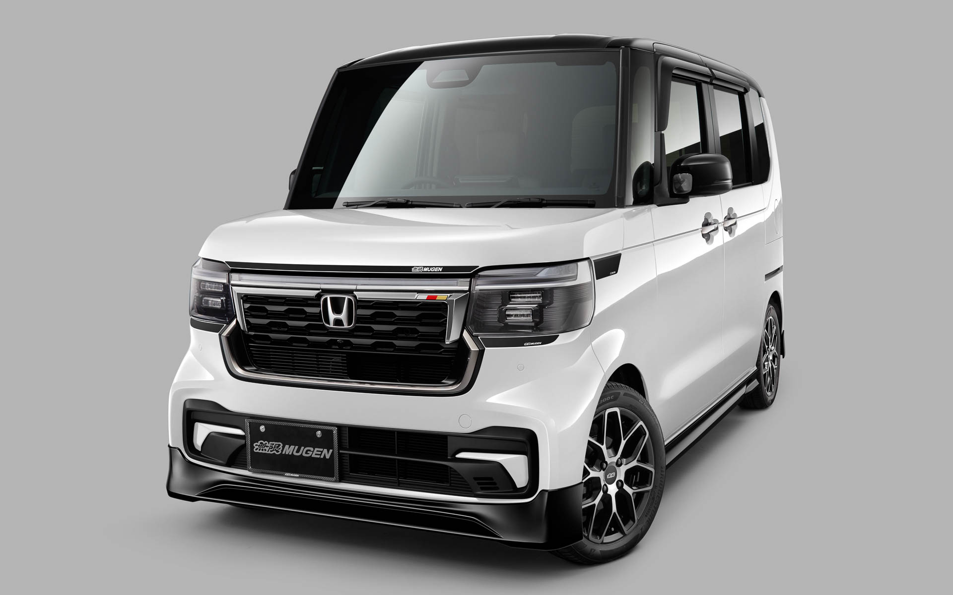 MUGEN N-BOX カスタム フロントアンダースポイラー仕様