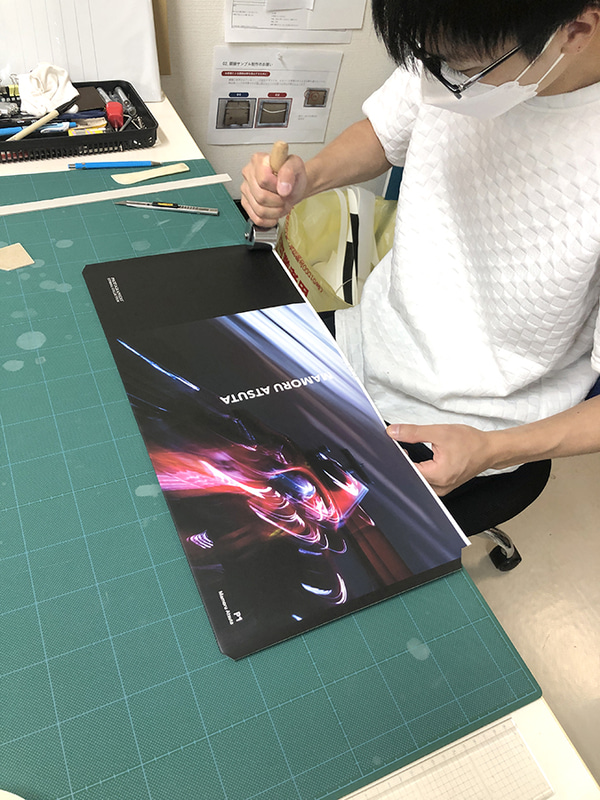 F1カメラマン熱田護の「気合いで撮る！」】番外編：写真集「P1」が発売