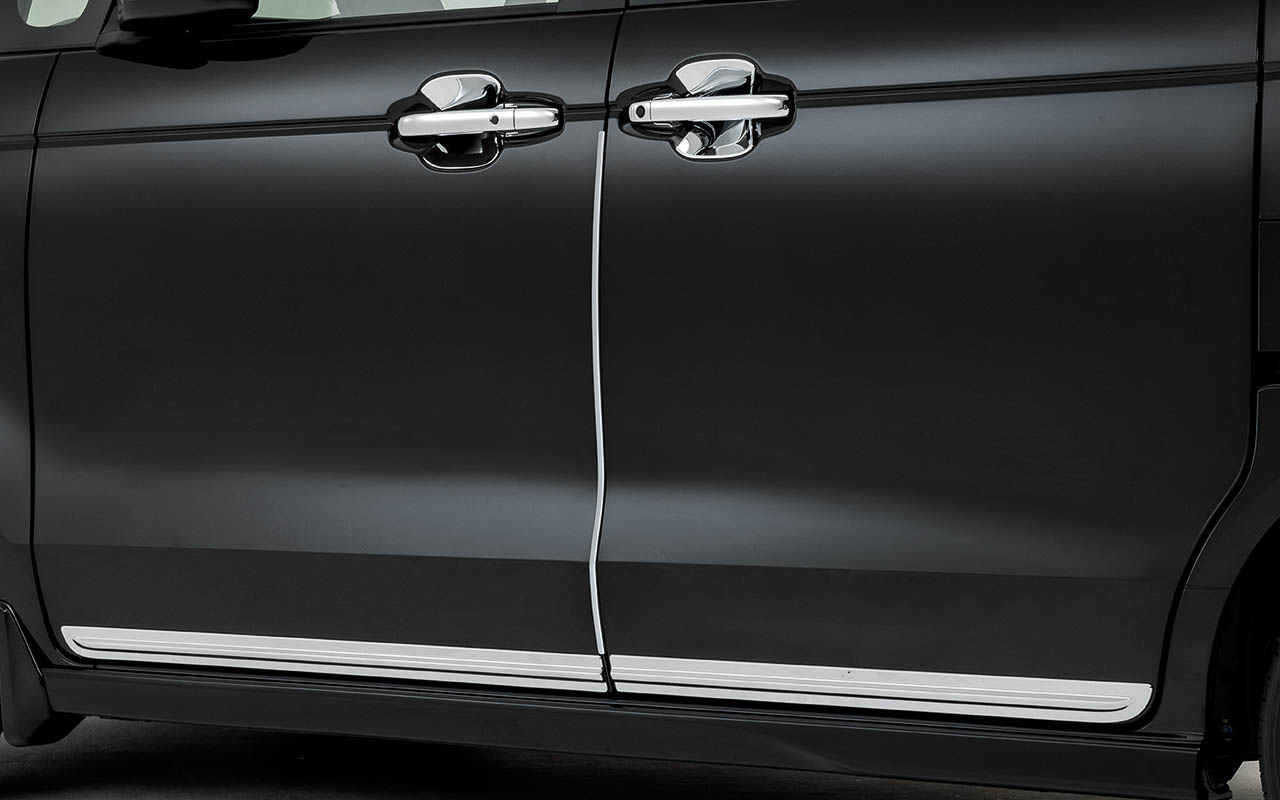 ドアエッジモール（フロントドア用左右セット/ホワイト、シルバー、ブラック：7700円）