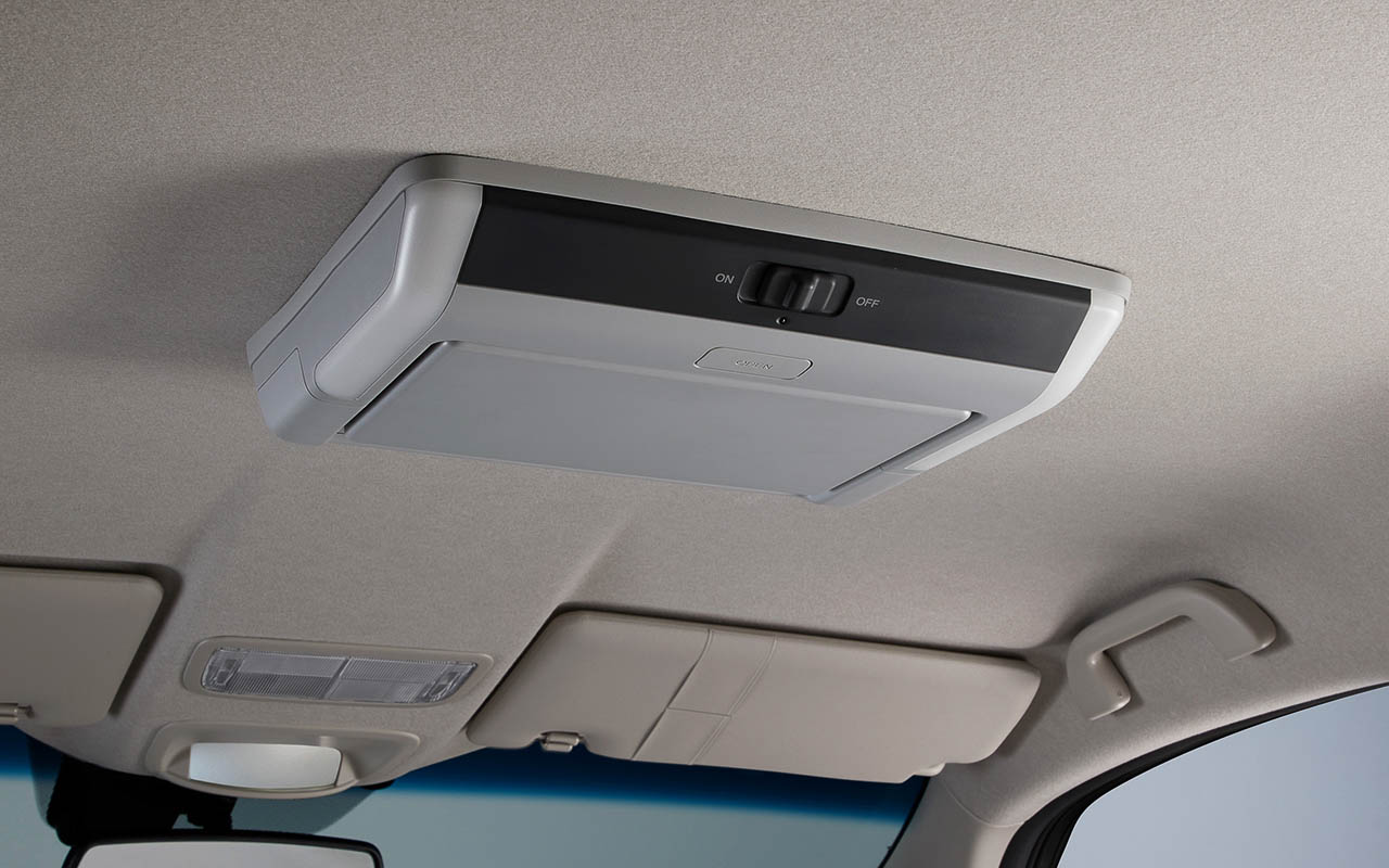 10.1インチ リア席モニター（本体＋取付アタッチメント：8万4700円）