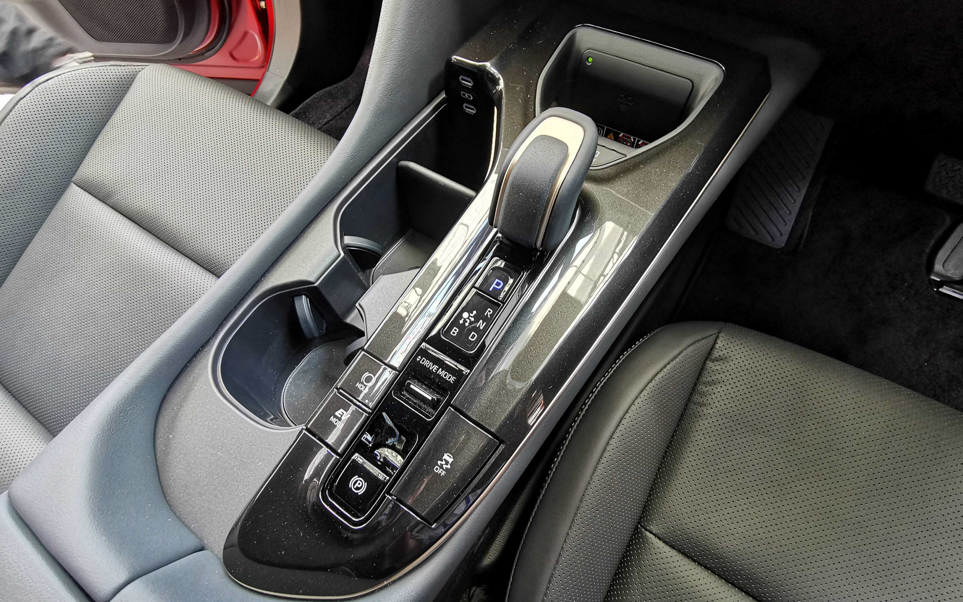 センターコンソール