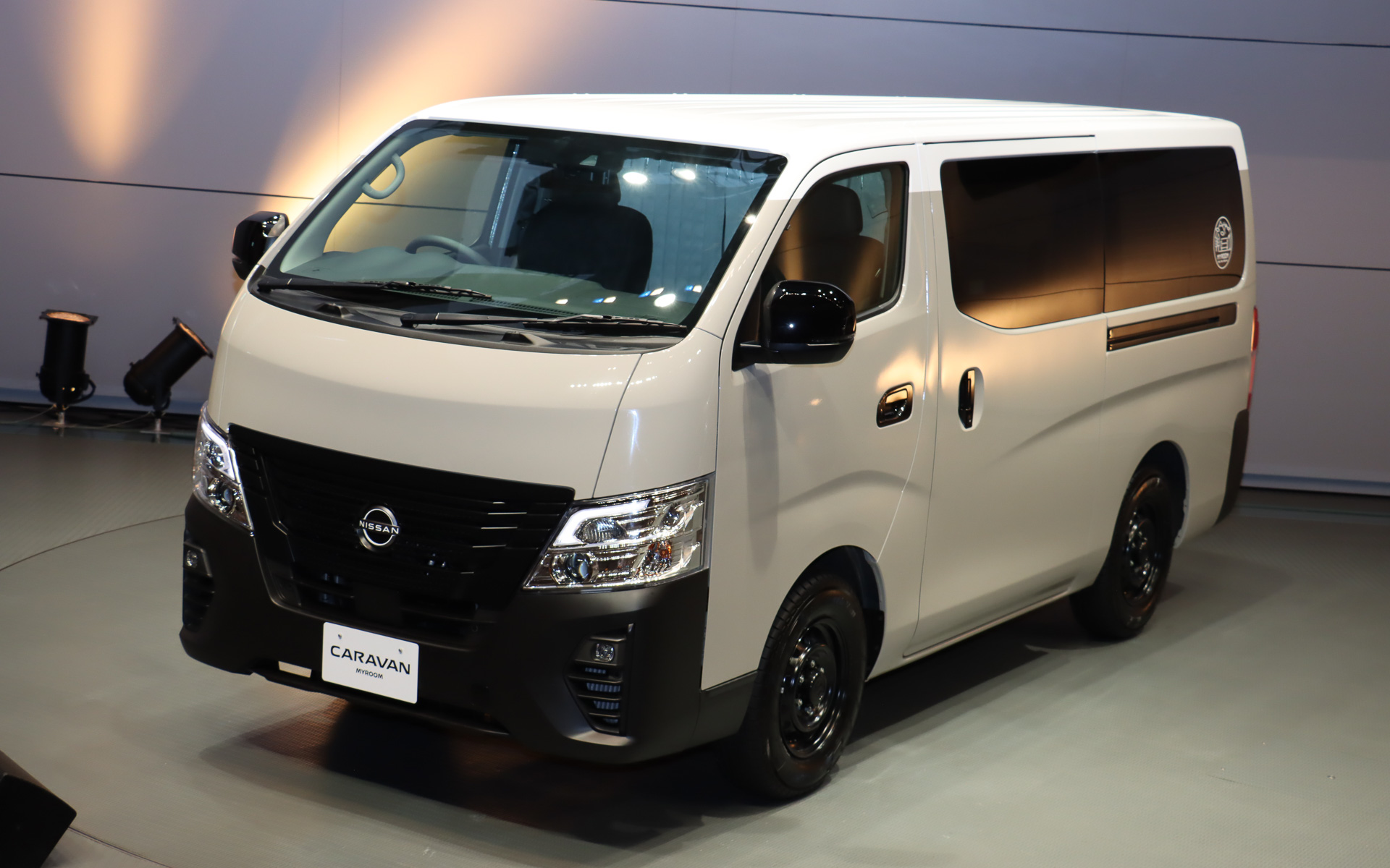 「キャラバン MYROOM Launch Edition」