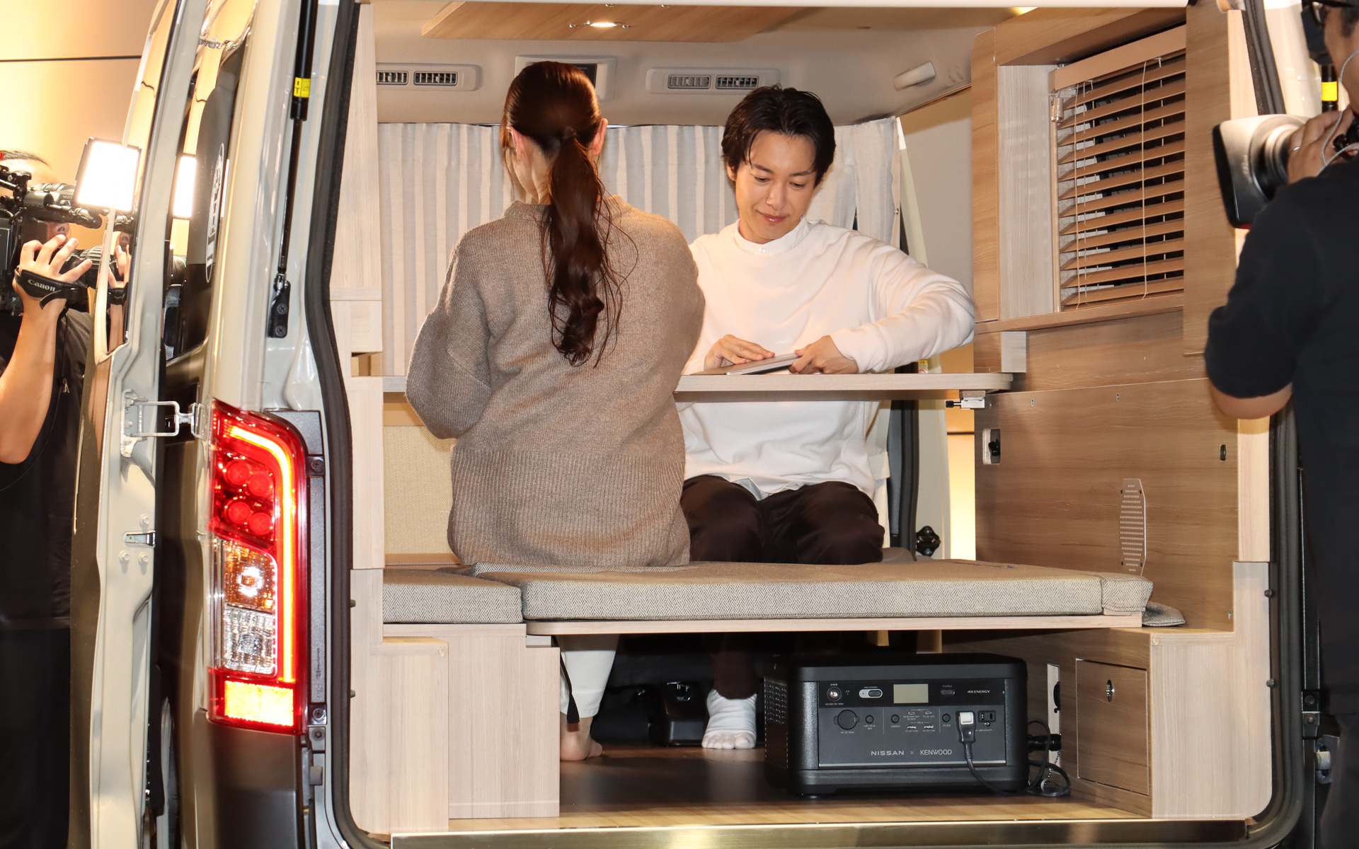 事前説明会ではモデルさんによる実演で想定シーンの紹介も行なわれた