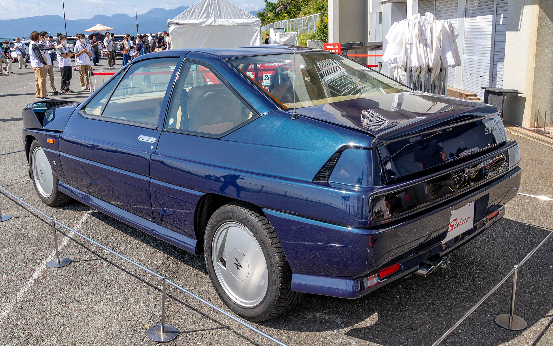 オーテックザガート ステルビオ。リアフェンダーの造形も特徴的