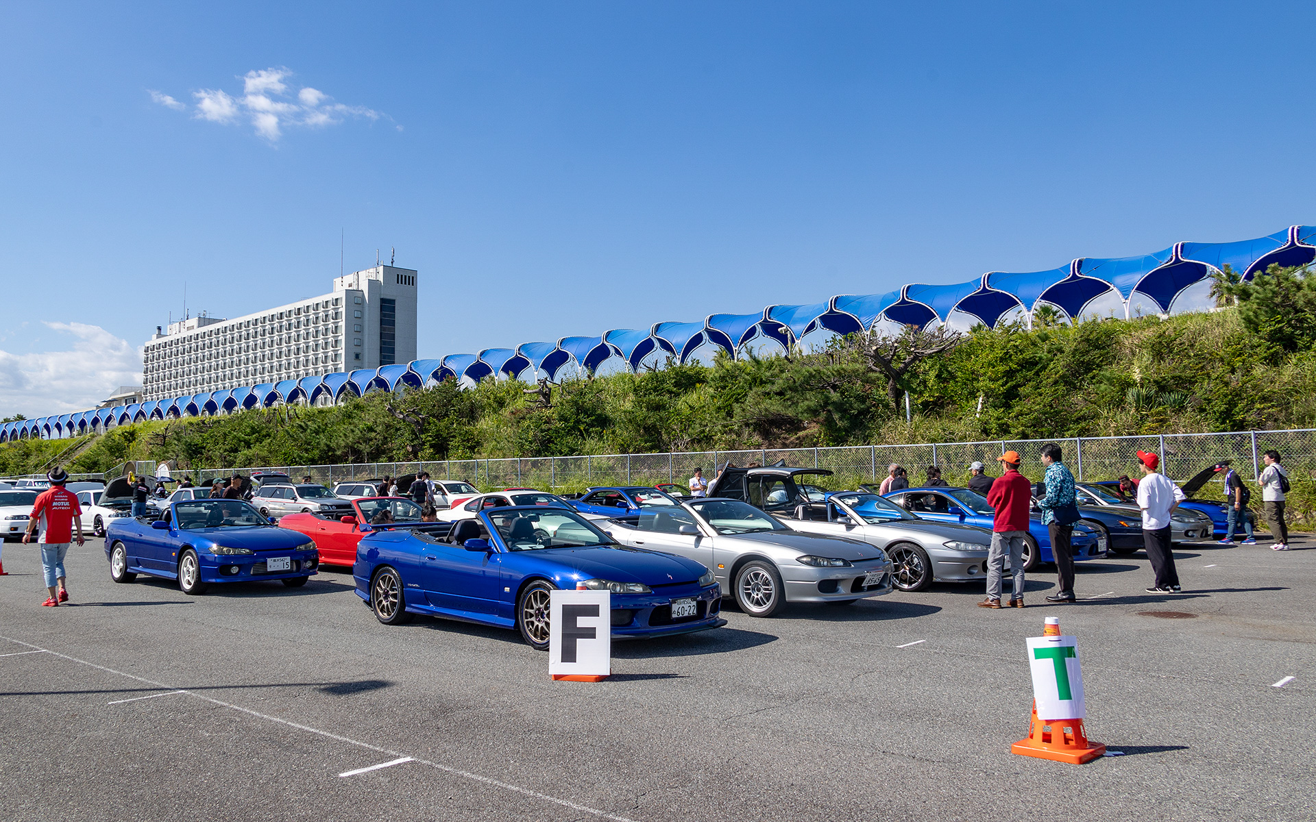 シルビアのエリア。S15のオープンモデルであるヴァリエッタが集まった