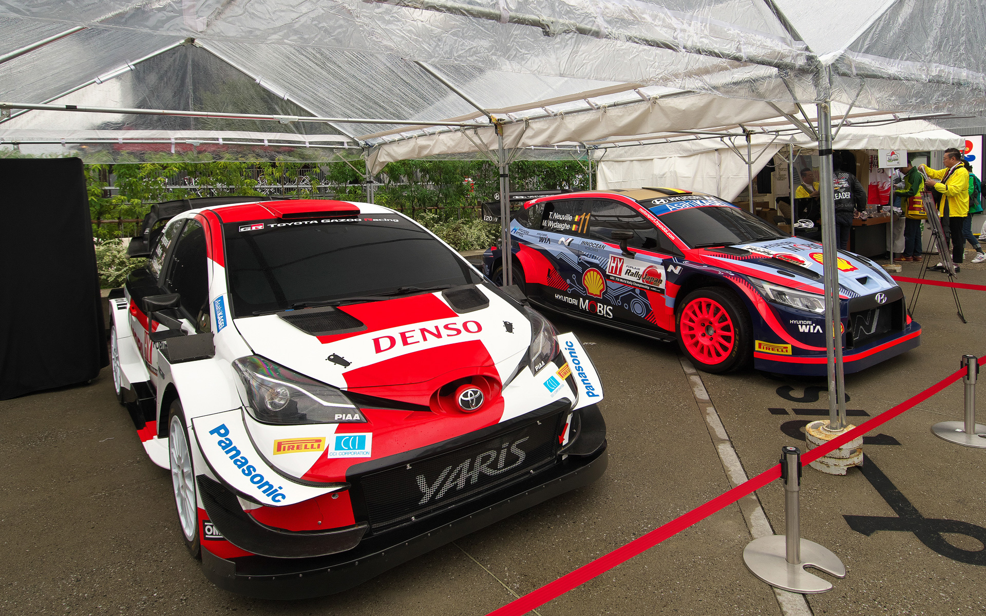 展示されたラリーマシン。ラリージャパン2023は、ヒョンデもスポンサーとなりラリーを盛り上げていく