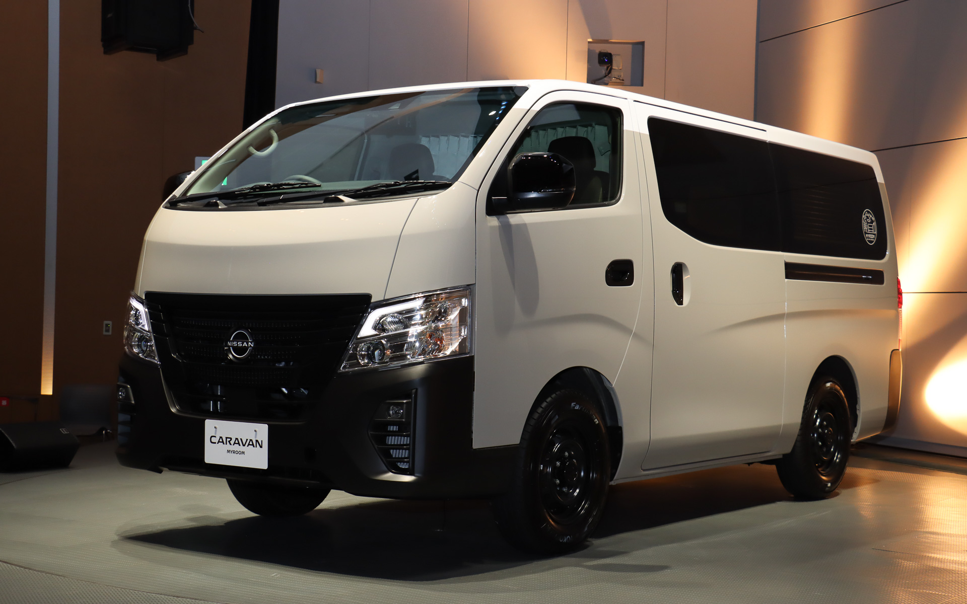 キャラバン MYROOM Launch Edition