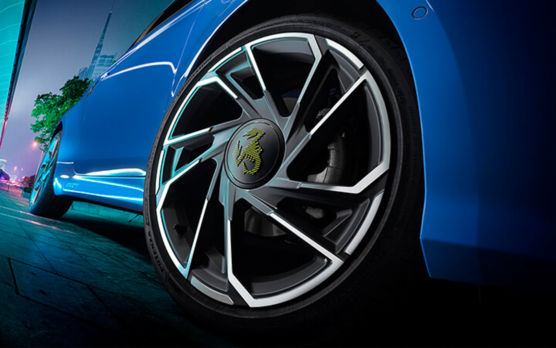 18インチアルミホイール