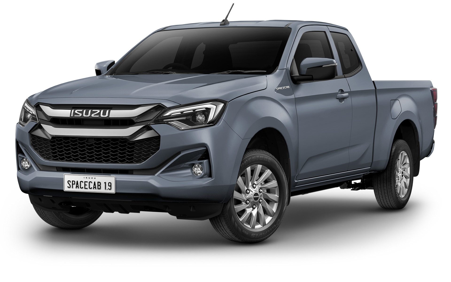 主なラインアップ。上からシングルキャブ/Regular Cab、エクステンドキャブ/Space Cab、ダブルキャブ/Crew Cab