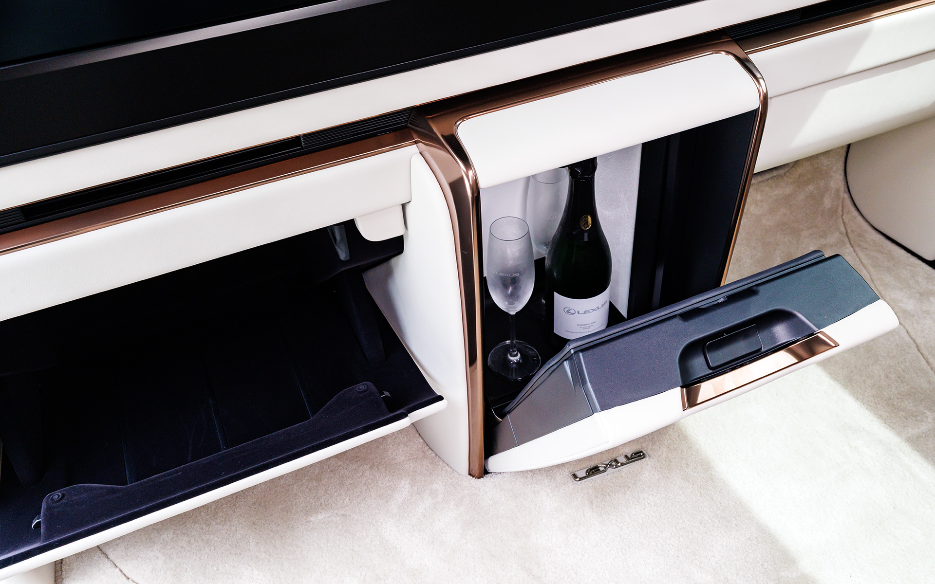 おもてなし装備もぬかりなく設定