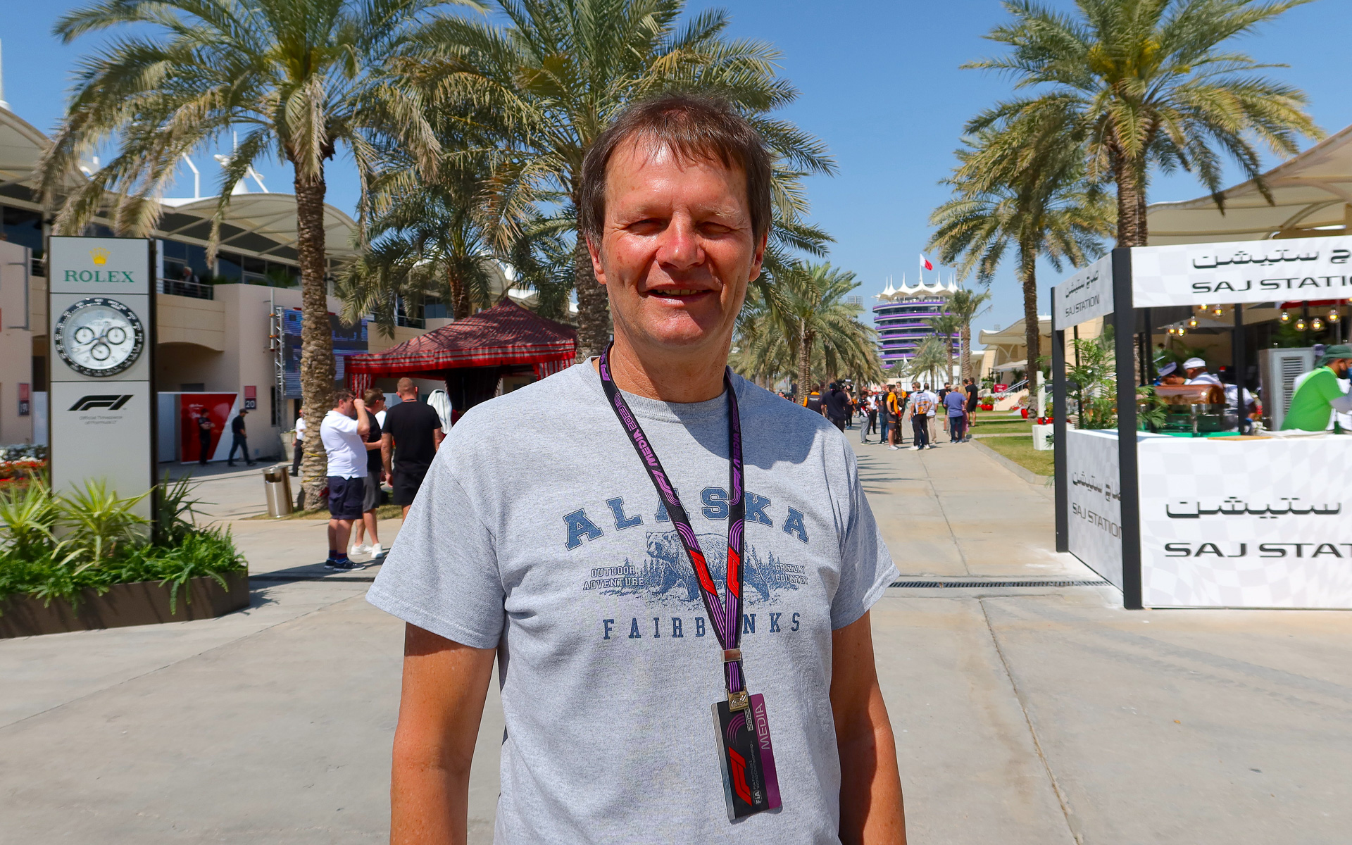 コメント取りを依頼したミハエル・シュミット氏