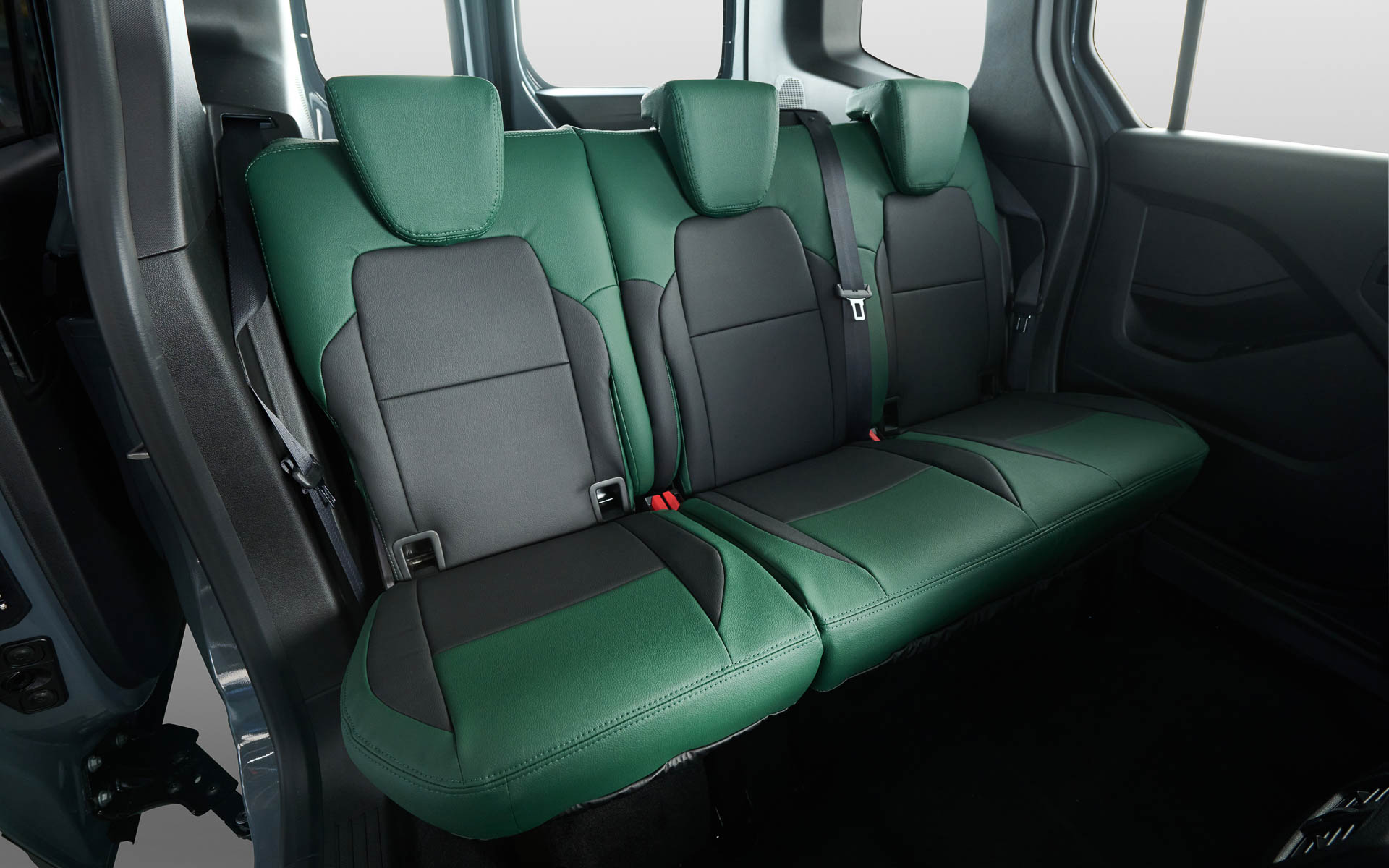 CABANA製DANNERコラボレーションシートカバー