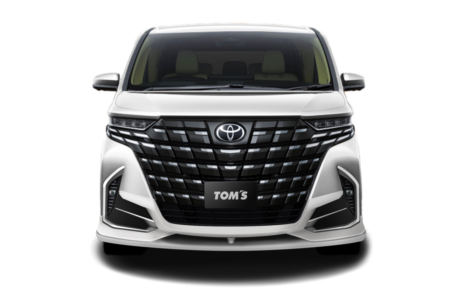 フロントフェイス全体に重厚感を与えるデザインを採用