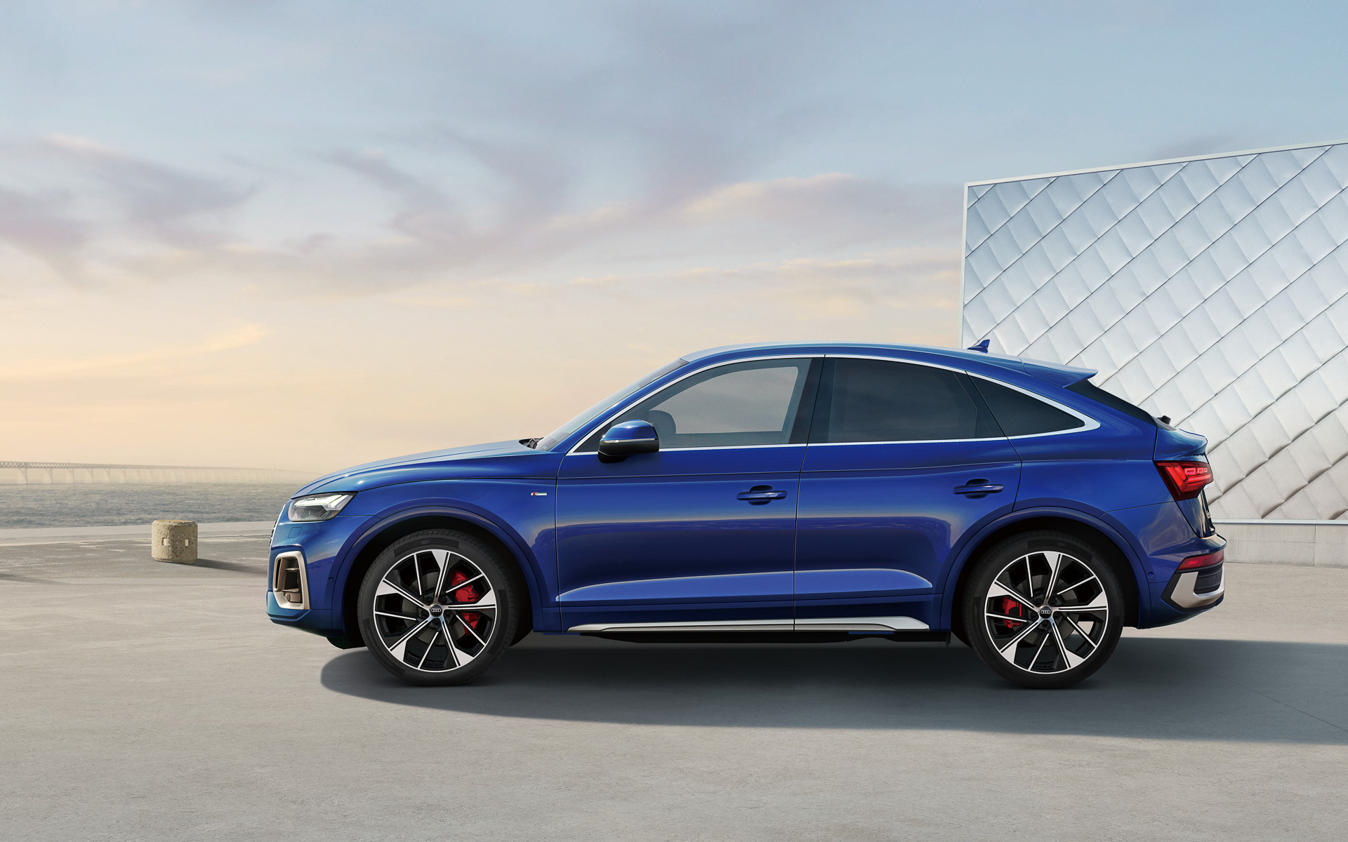 Q5 スポーツバック high style