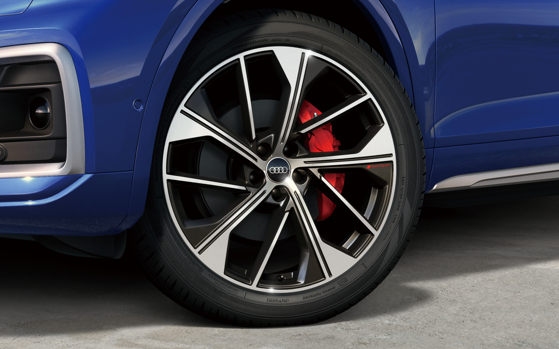 Q5 スポーツバック high style