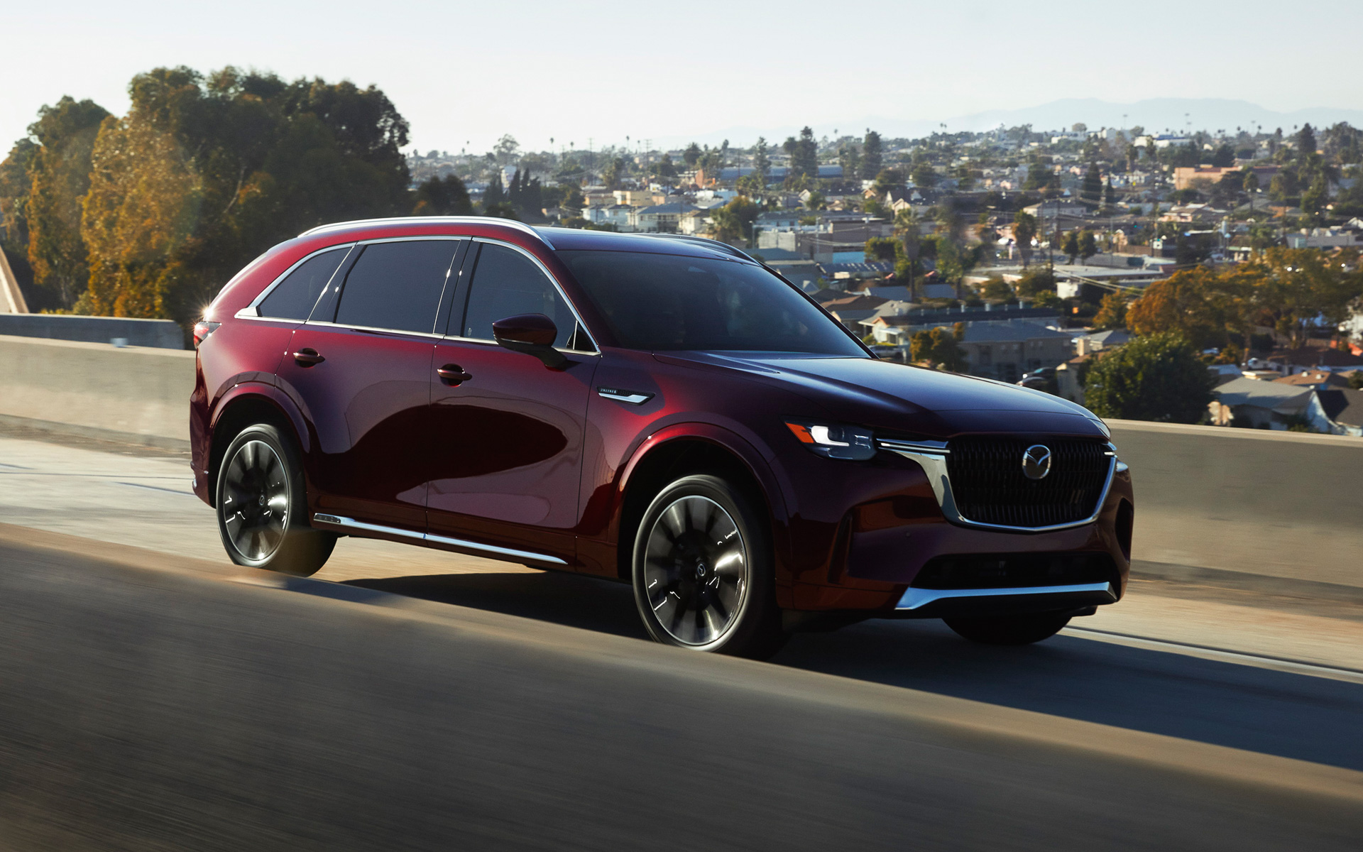 マツダが4月に米国で発売した3列シートの新型クロスオーバーSUV「CX-90」