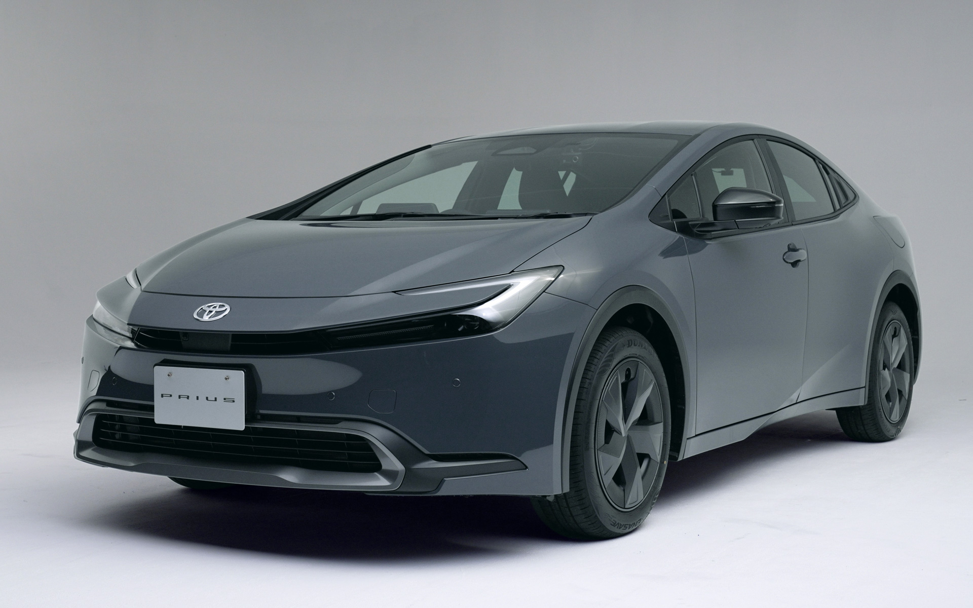 トヨタ「プリウス」