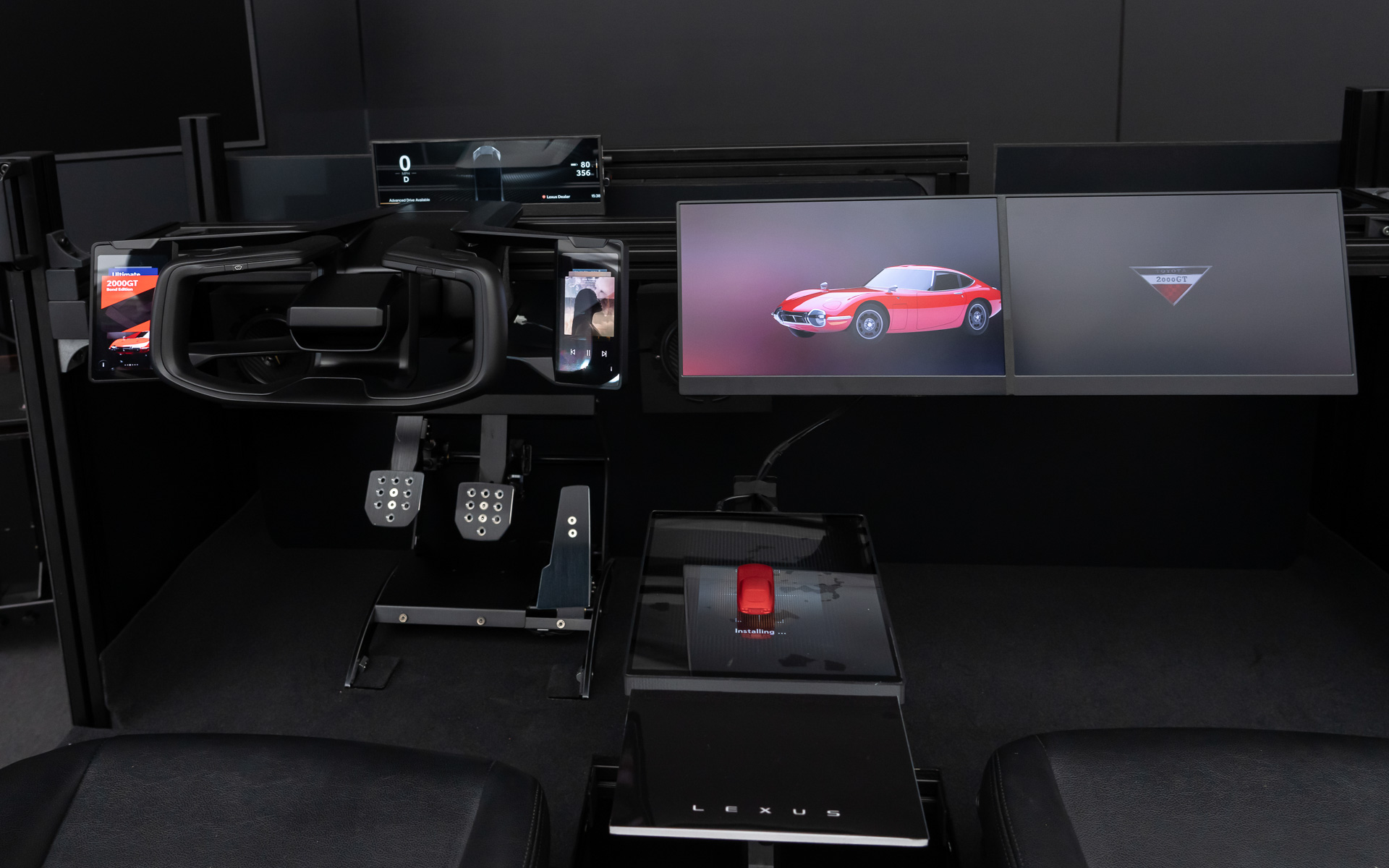 2000GTモードのデジタルコクピット