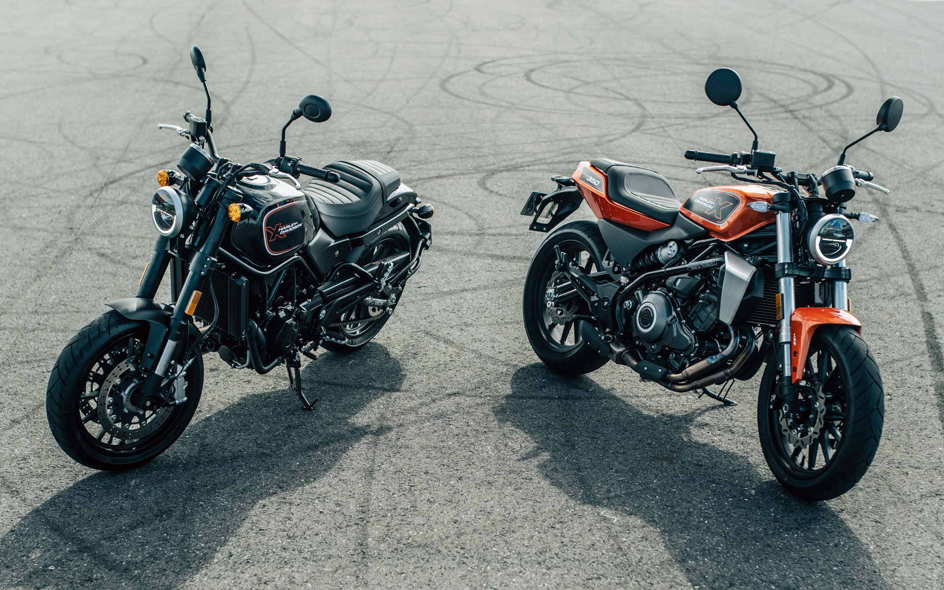 ハーレーダビッドソンの世界戦略モデル「X」シリーズの2モデル「X350」と「X500」