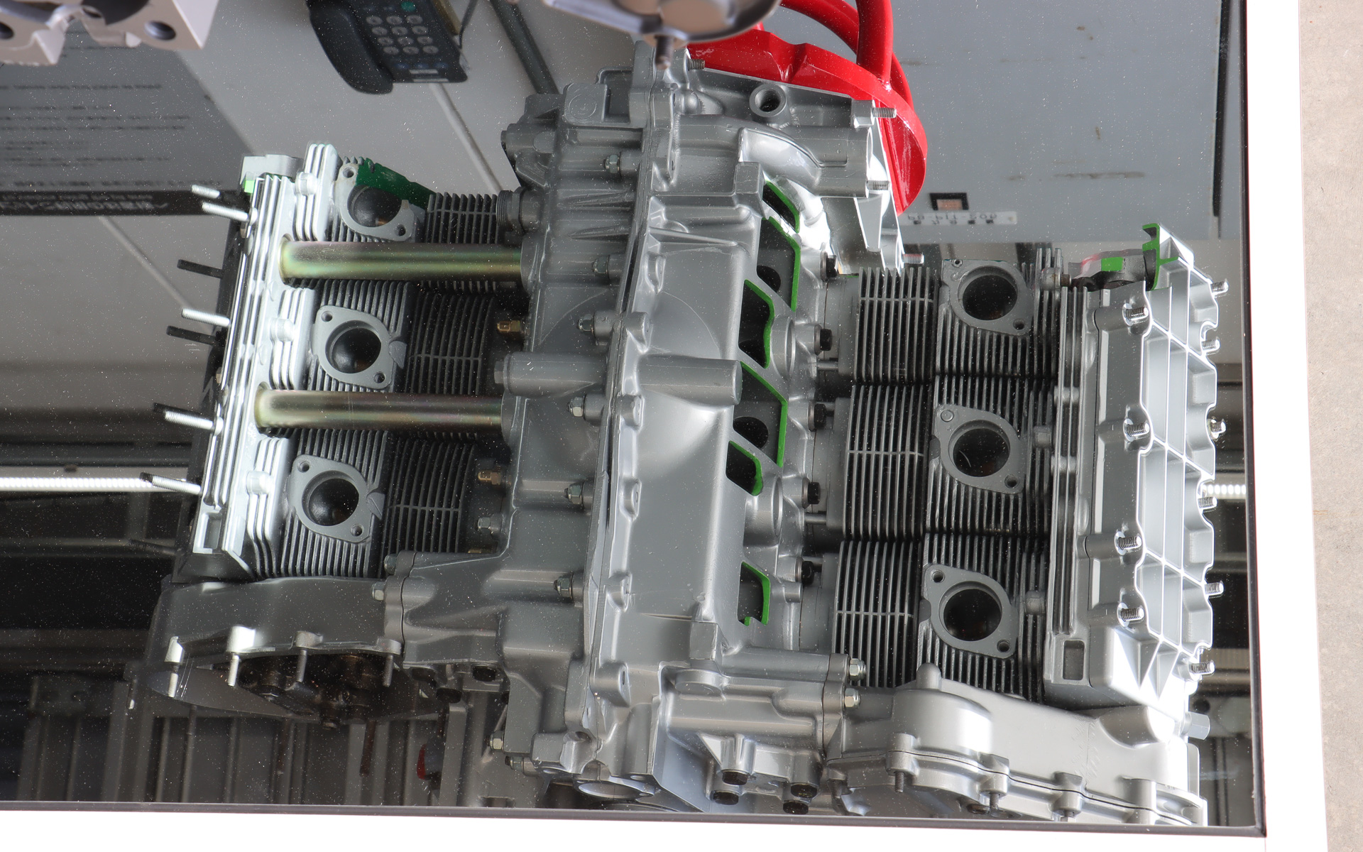 1987年式の911（930型）に搭載されていた3.2リッターの水平対向6気筒エンジン