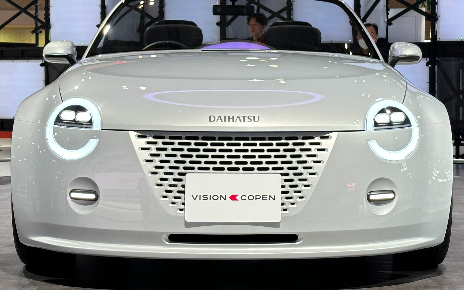 ダイハツのFRオープンスポーツ「ビジョン コペン」