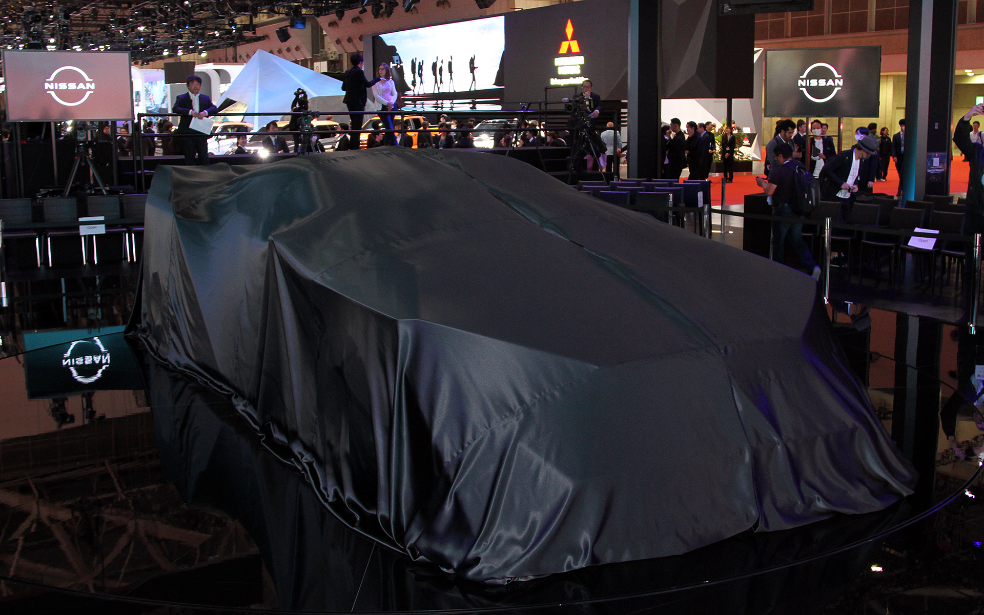 日産ブースに展示される謎の1台