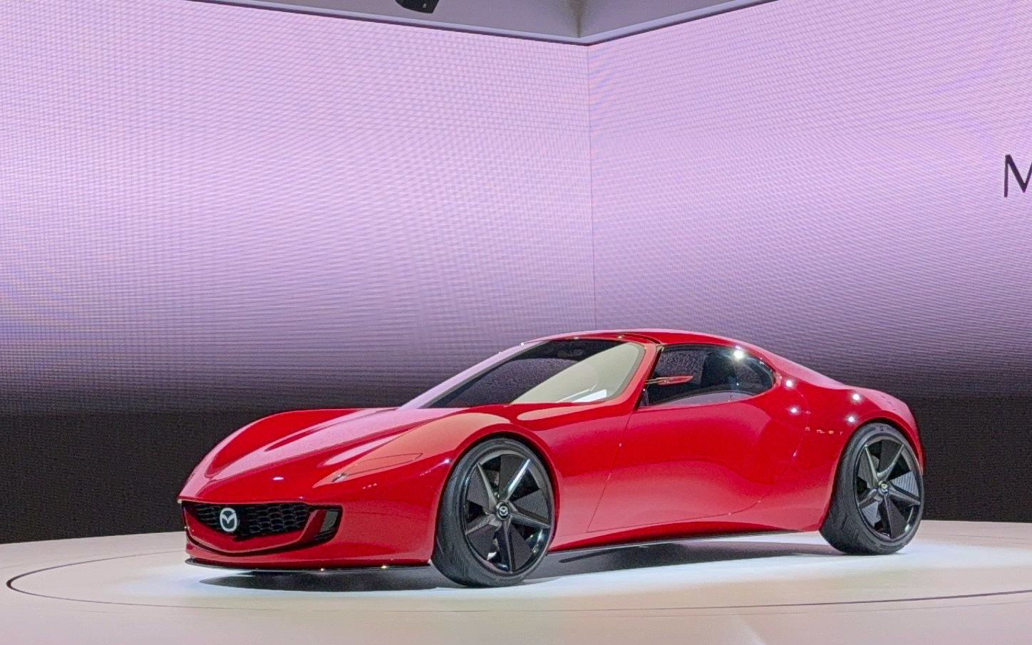 マツダ、2ローターRotary-EV搭載コンパクトスポーツカー「アイコニック SP」