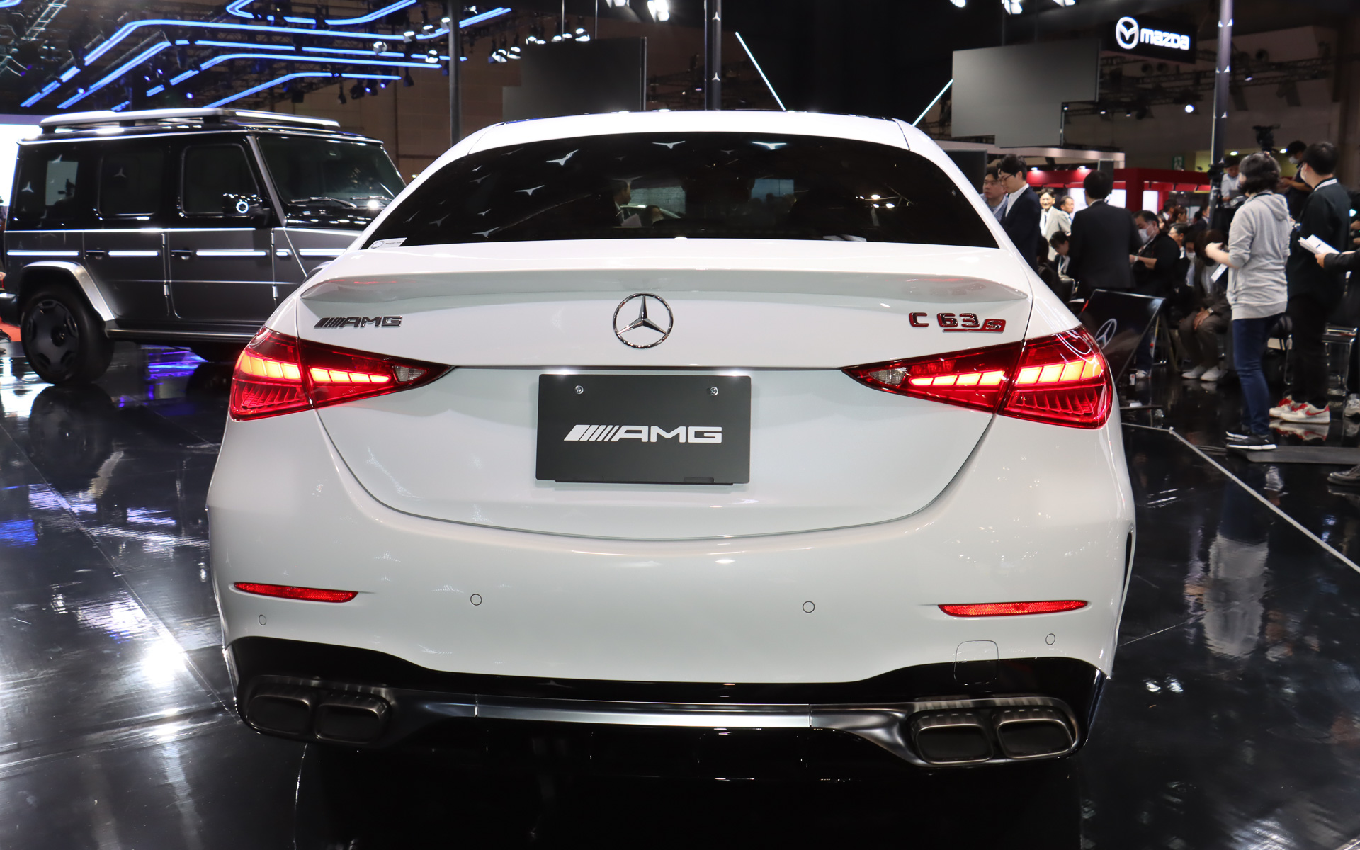 「メルセデスAMG C 63 S E PERFORMANCE」