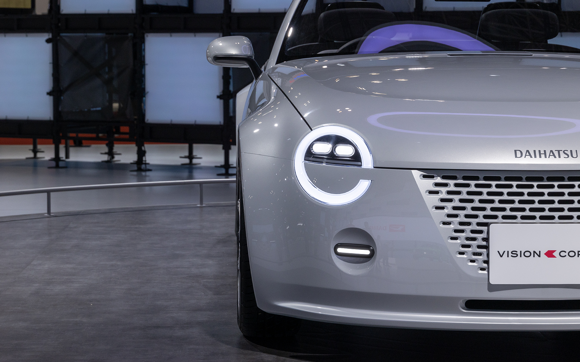 フロントフェンダーの張り出し