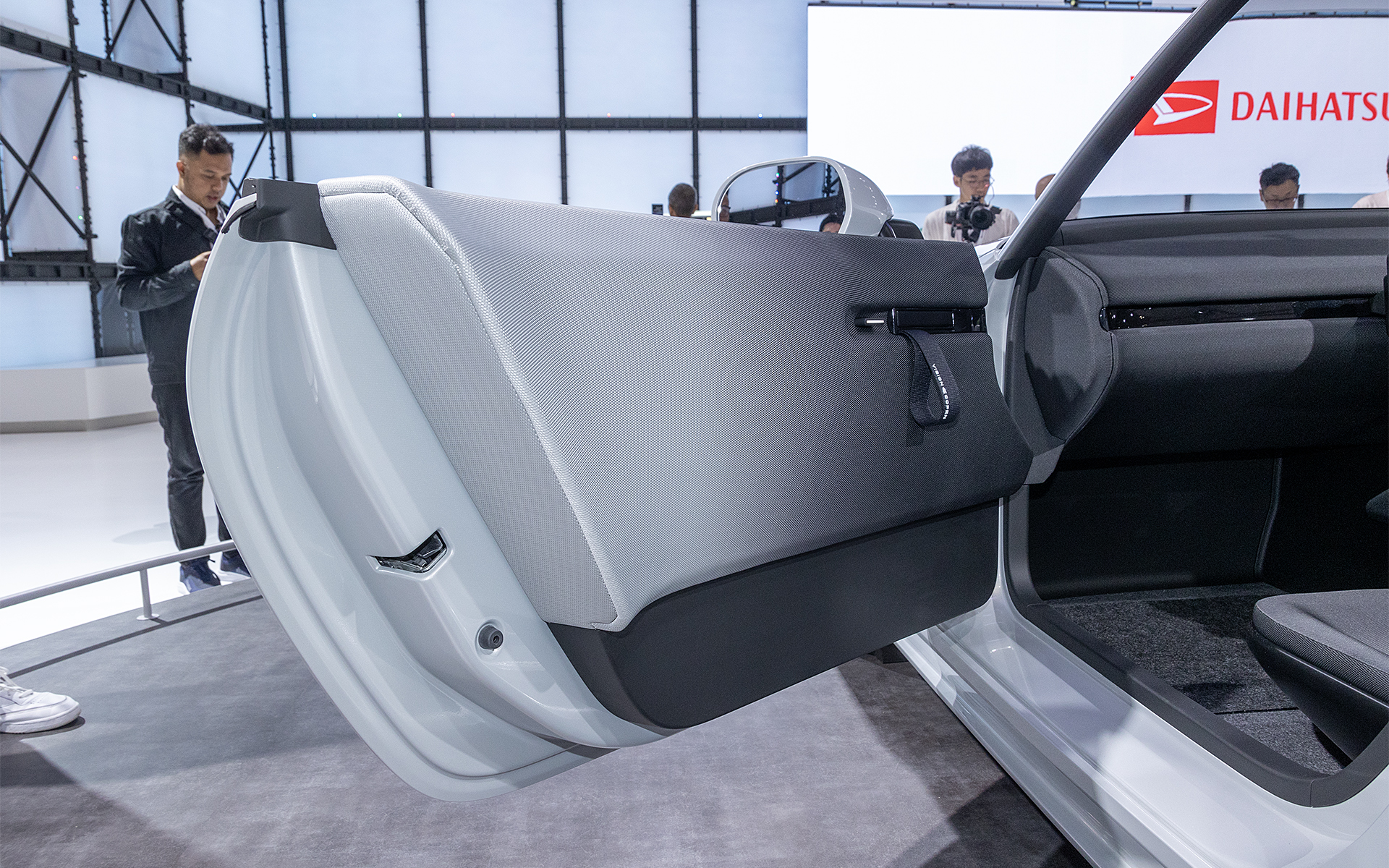 厚みのあるドアライニング