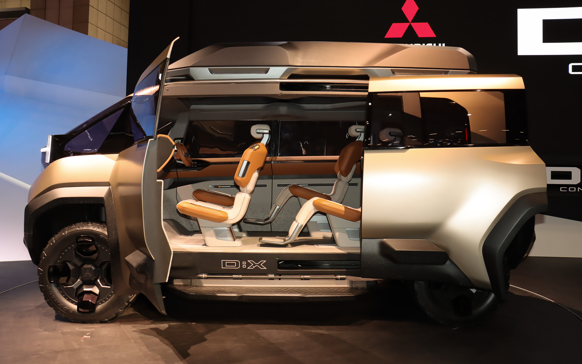 「D：X コンセプト」