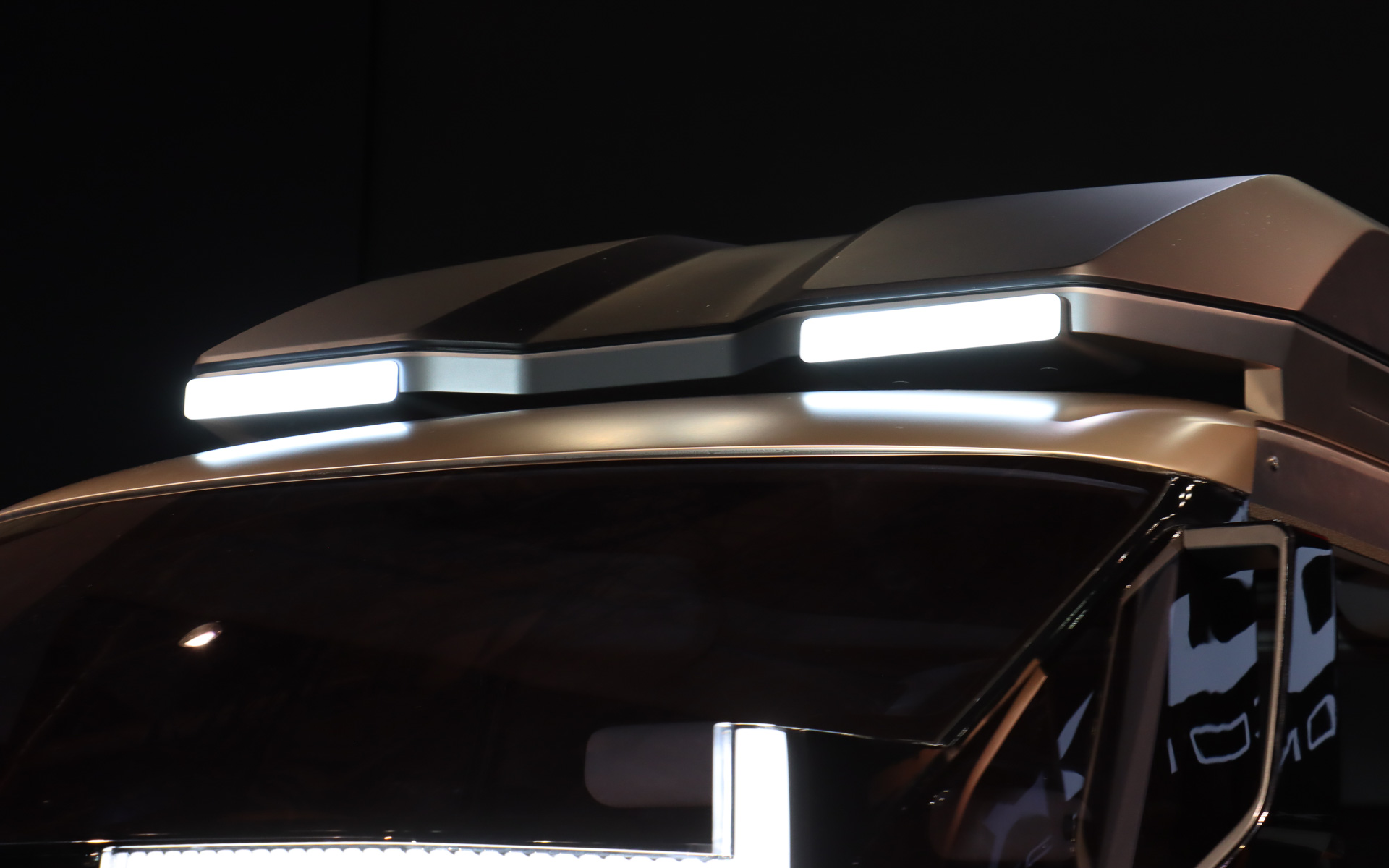 「D：X コンセプト」