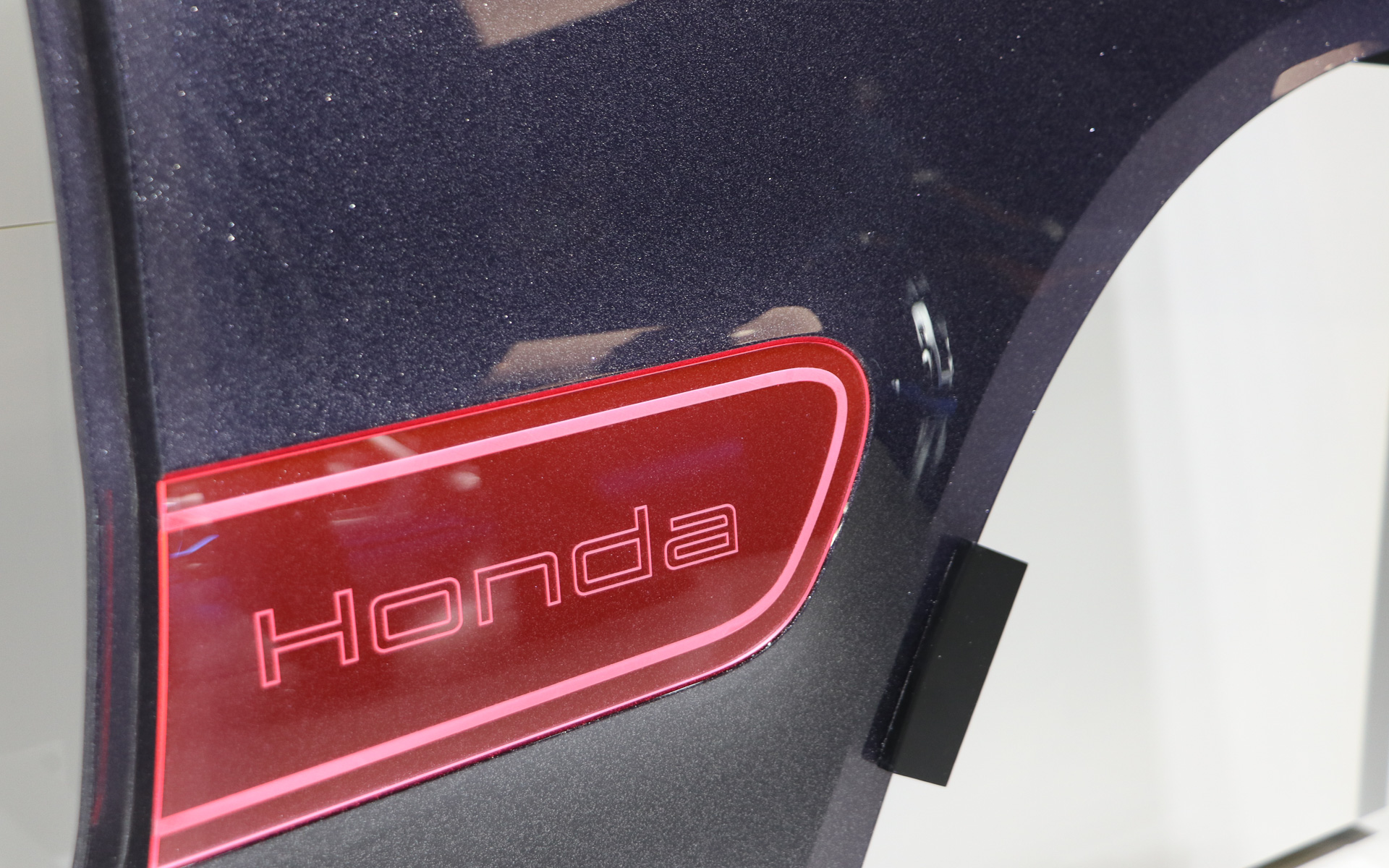 ラメのような装飾も可能