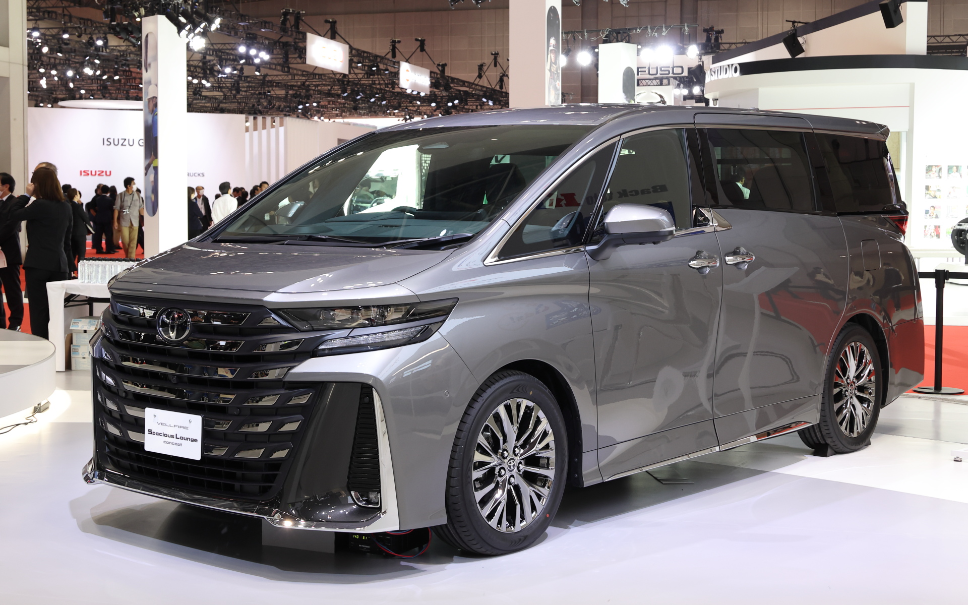 VELLFIRE Spacious Lounge CONCEPT（ヴェルファイア スペーシャスラウンジ コンセプト）