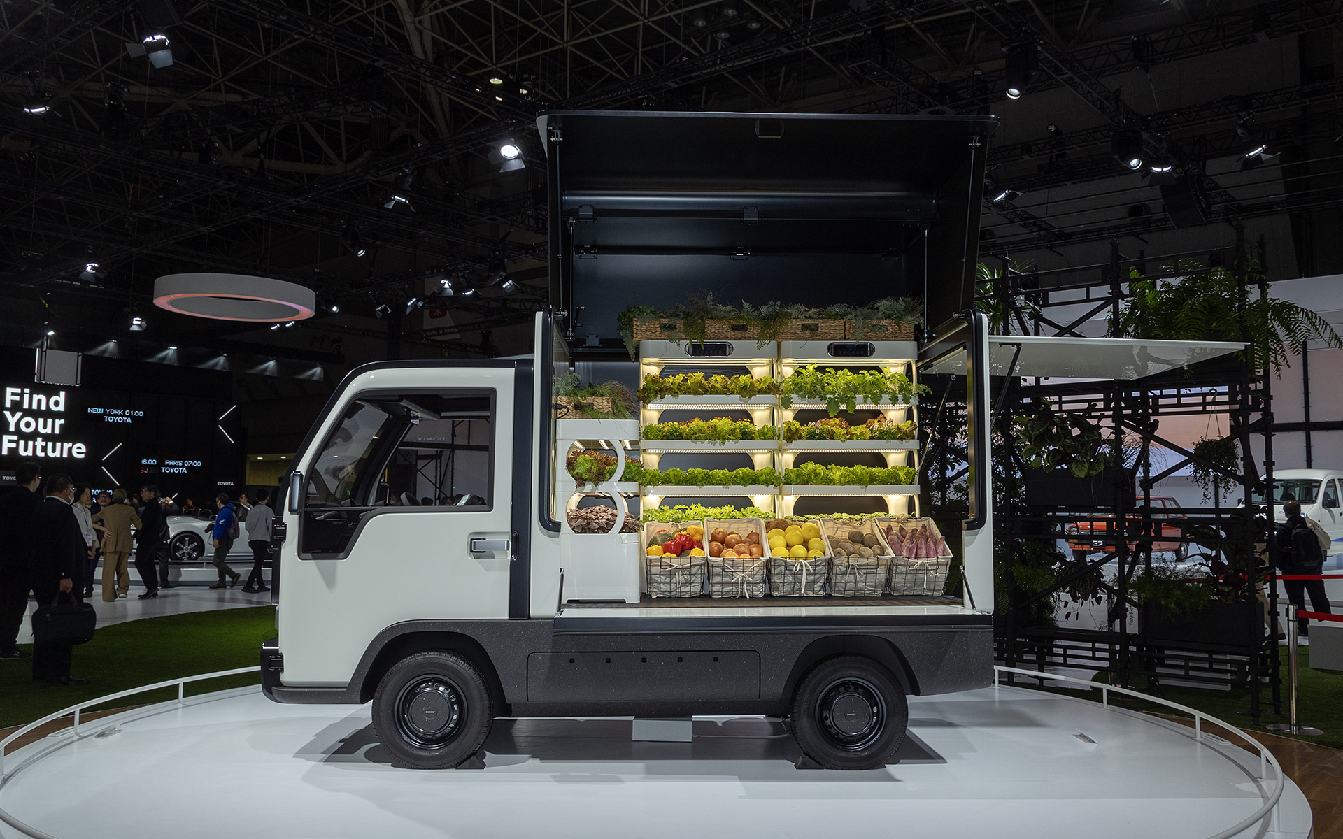 軽トラックなのでショートホイールベースとしている