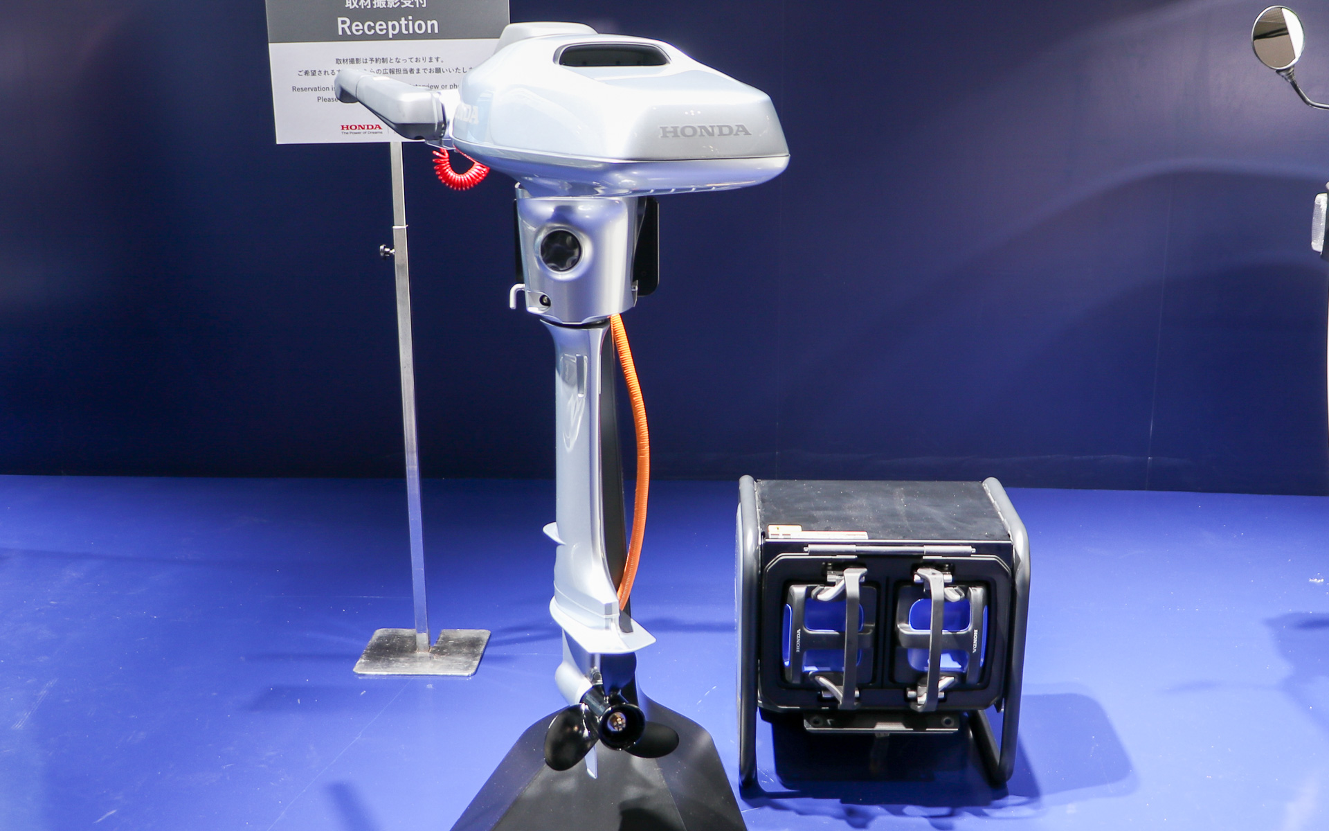 小型船舶向け電動推進機（プロトタイプ）