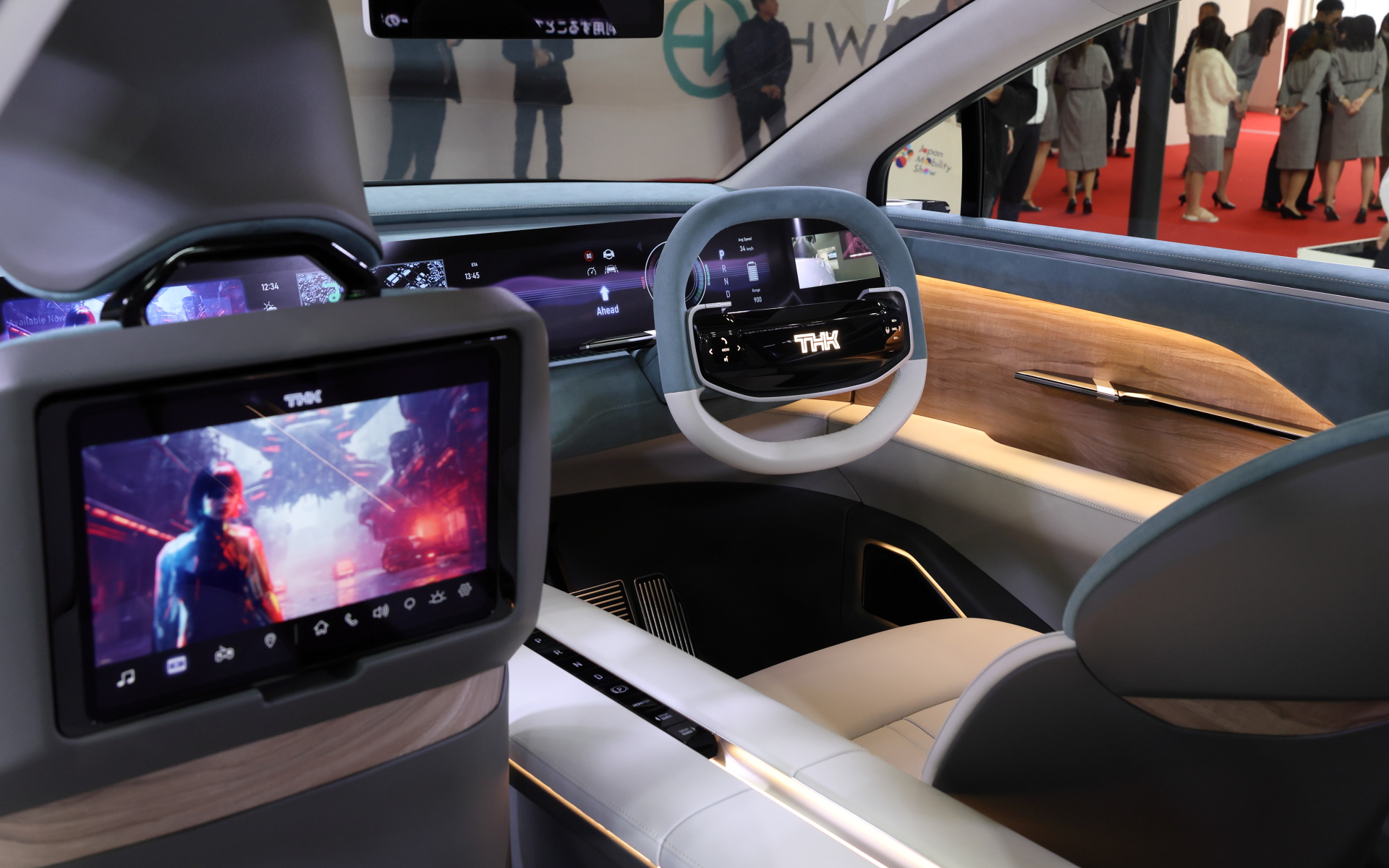 「LSR-05」のインテリア