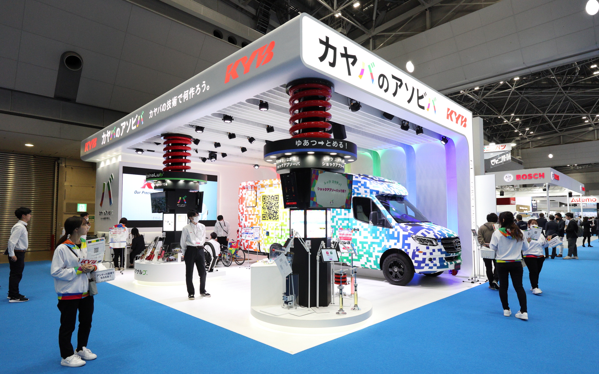 カヤバ株式会社のジャパンモビリティショー2023出展ブース
