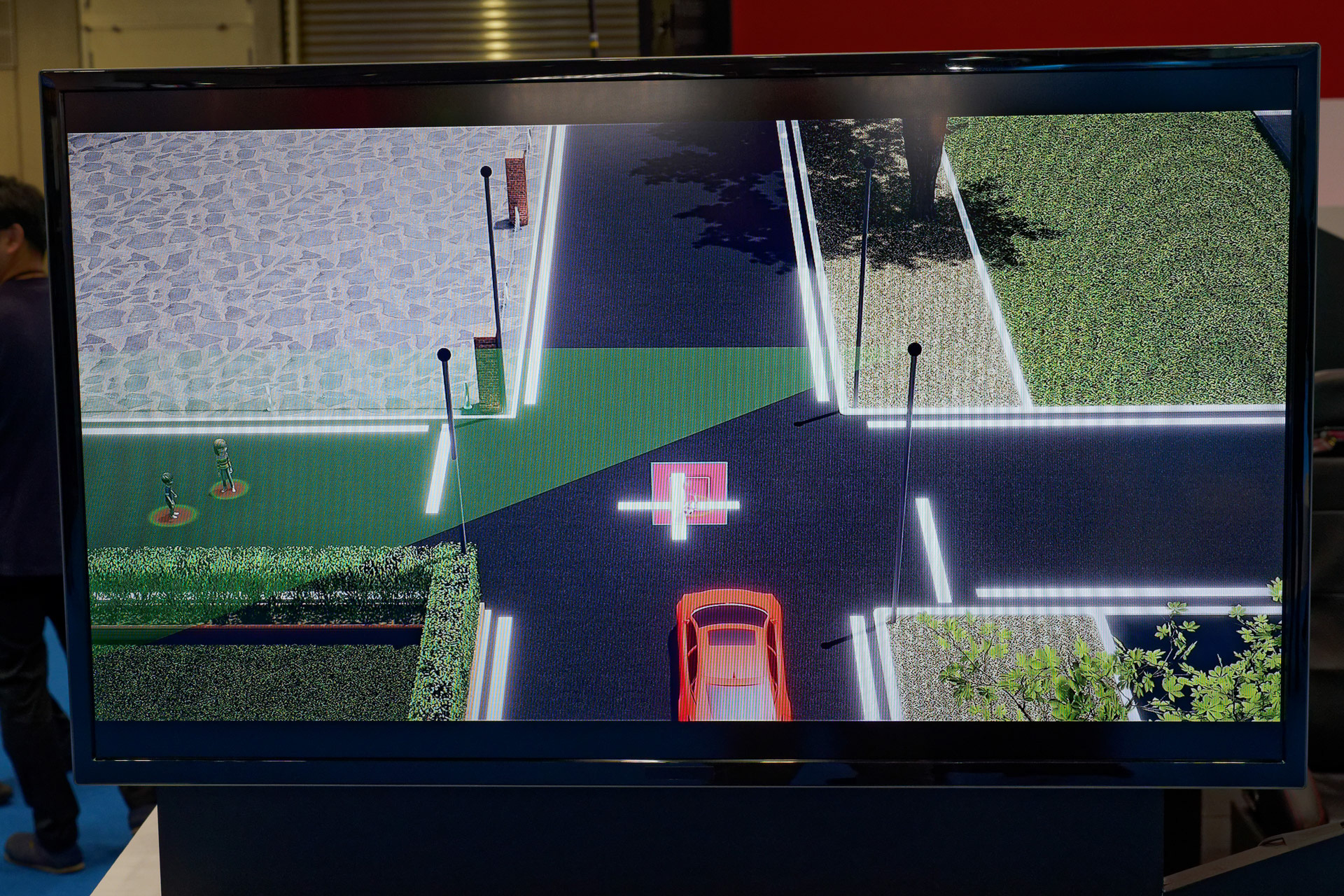 自動運転車が実現するドライビングを体感