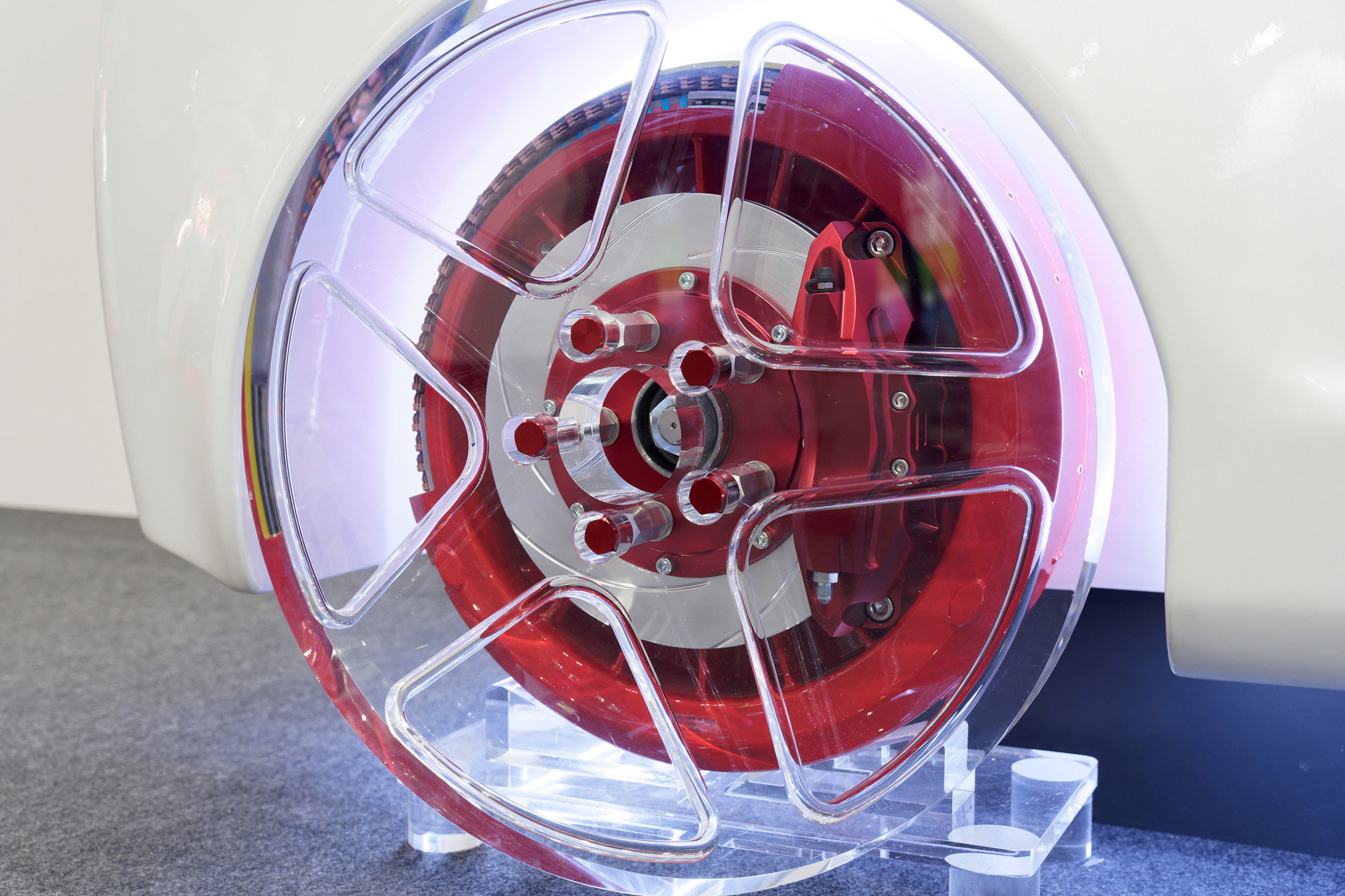 コンパクトなインホイールモーター