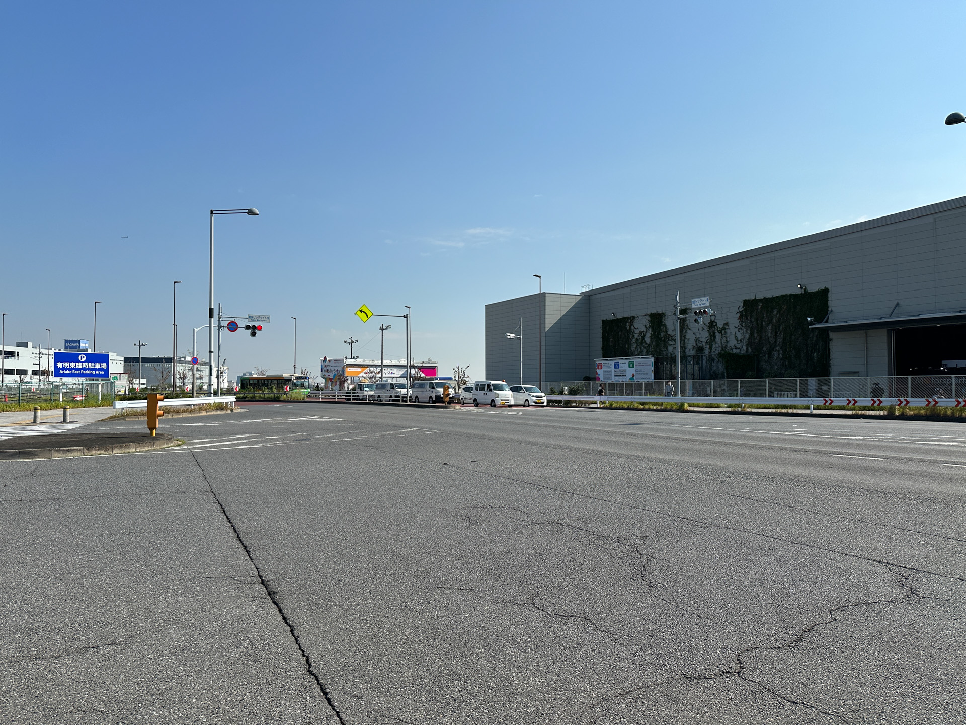 東京ビッグサイトと東京臨海広域防災公園などに挟まれる「青梅・有明南連絡線」