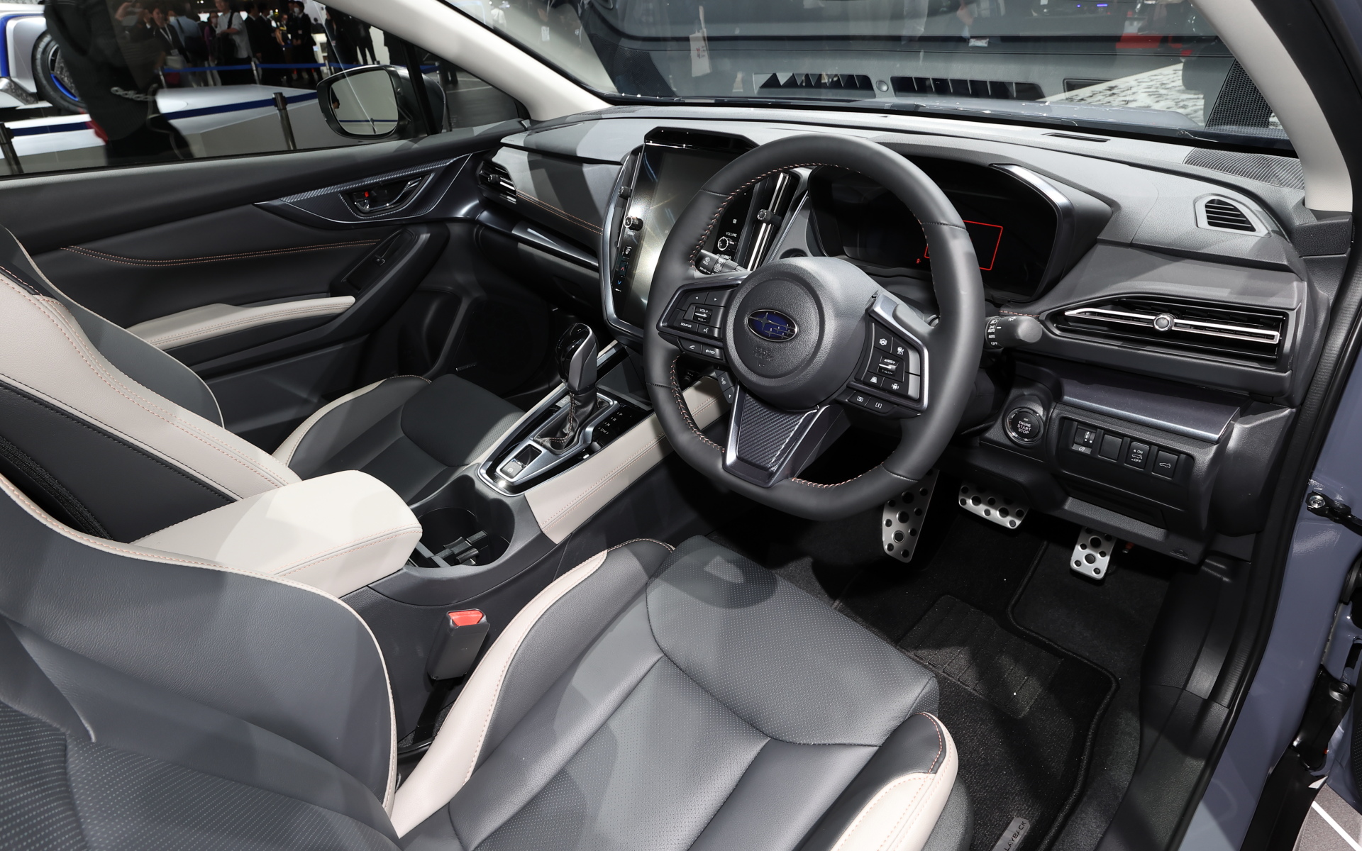 レヴォーグ レイバック「Limited EX」市販モデル