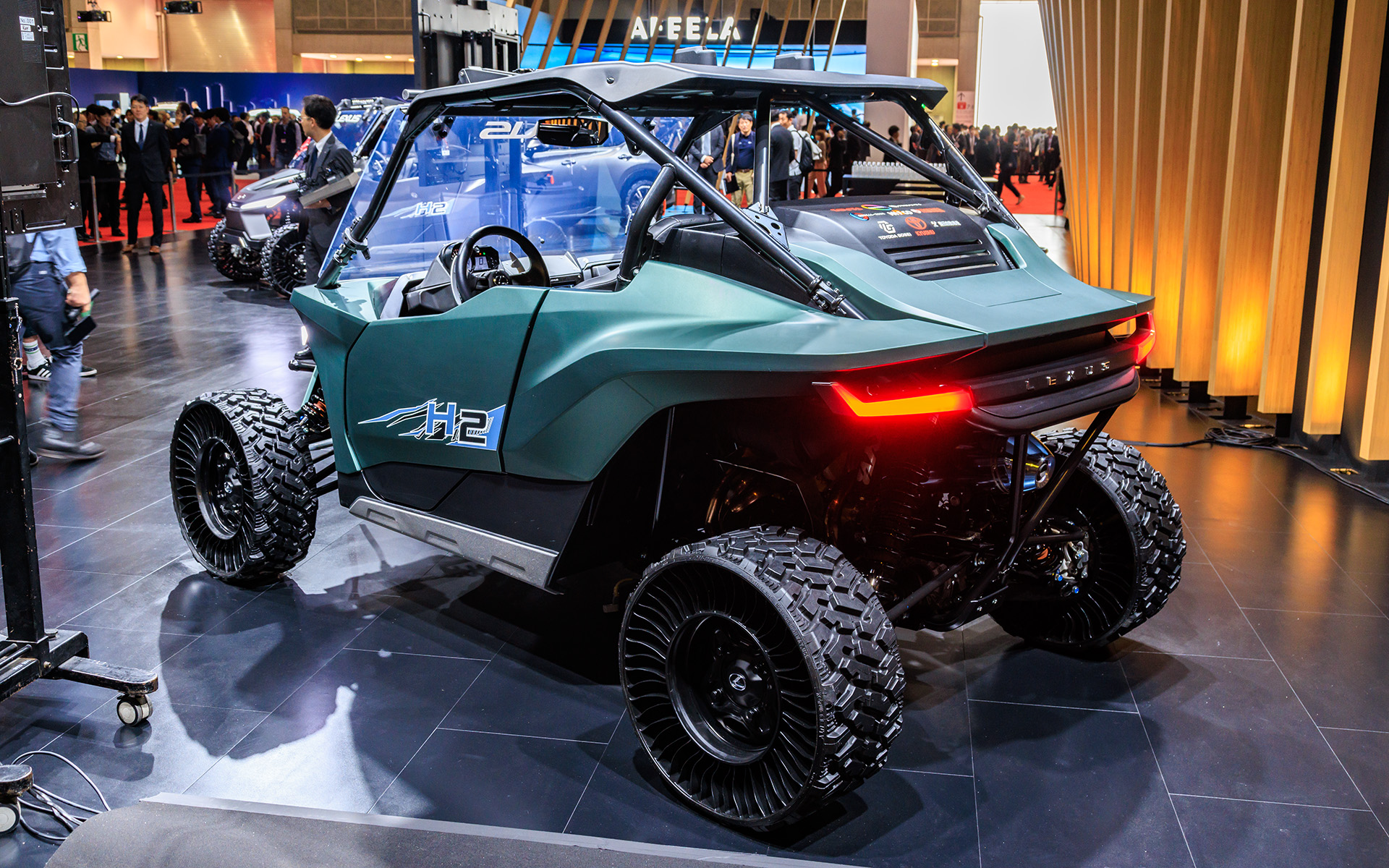 水素エンジンを搭載した「ROV CONCEPT」