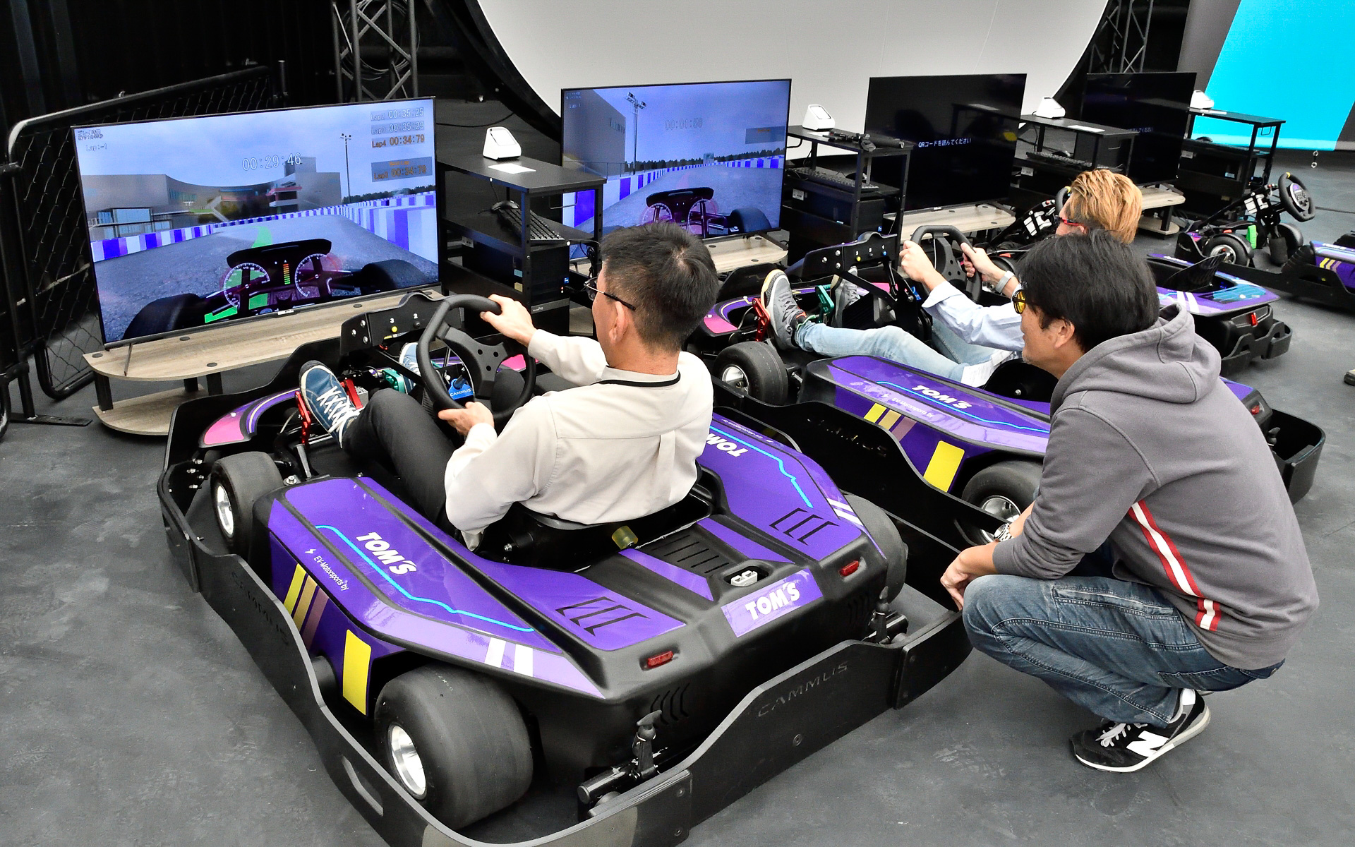 カートを用いたシミュレーター