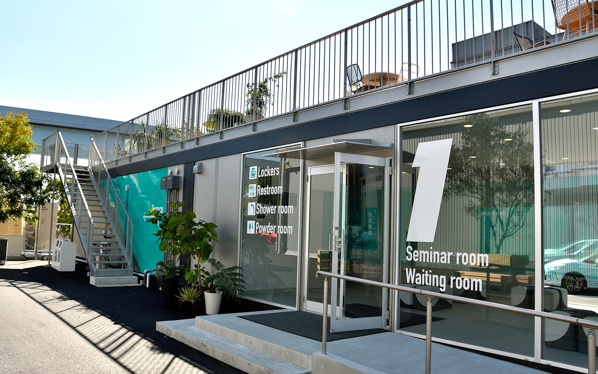 シティサーキット東京ベイの入り口