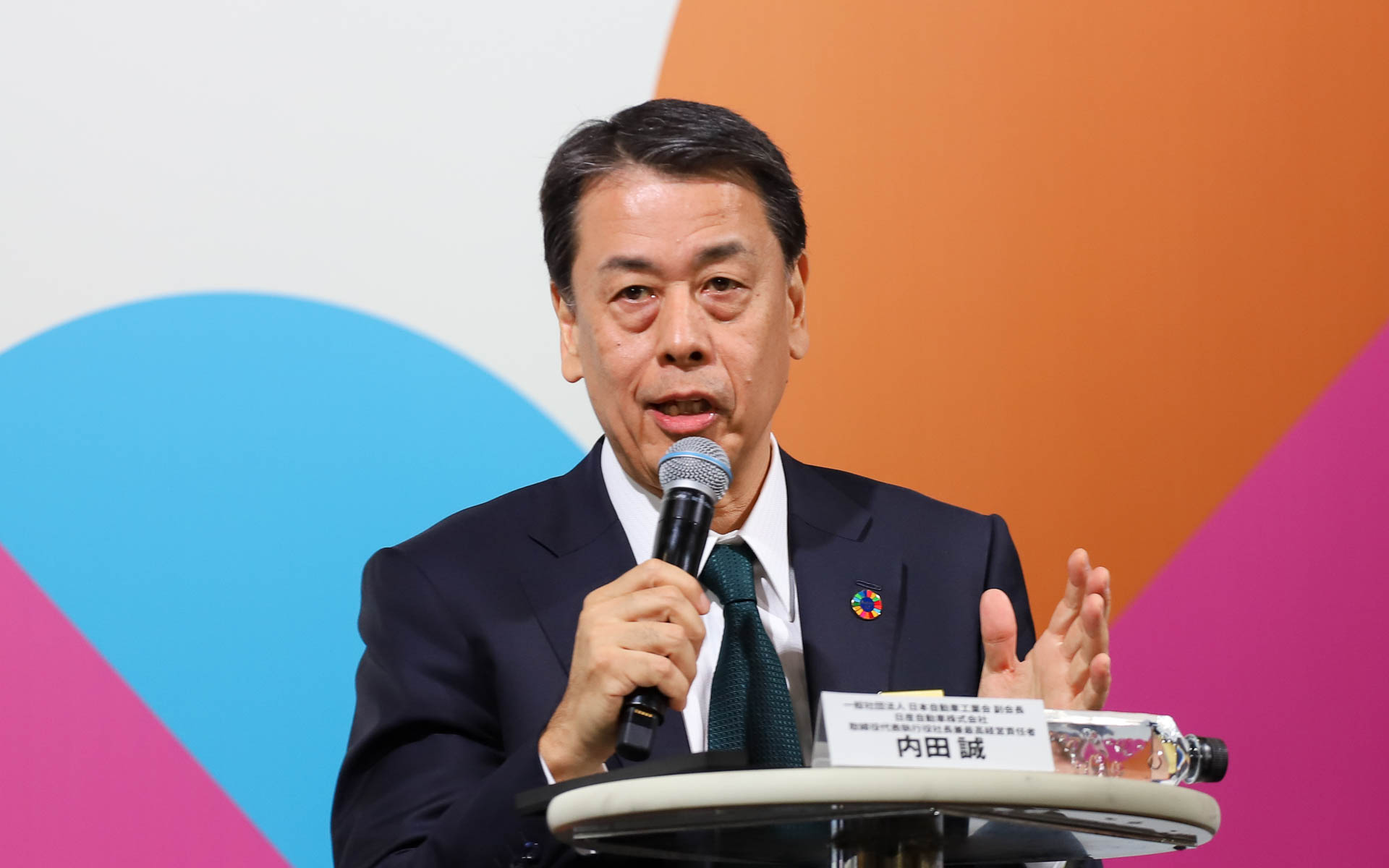 一般社団法人日本自動車工業会副会長・日産自動車株式会社 取締役代表執行役社長兼最高経営責任者 内田誠氏