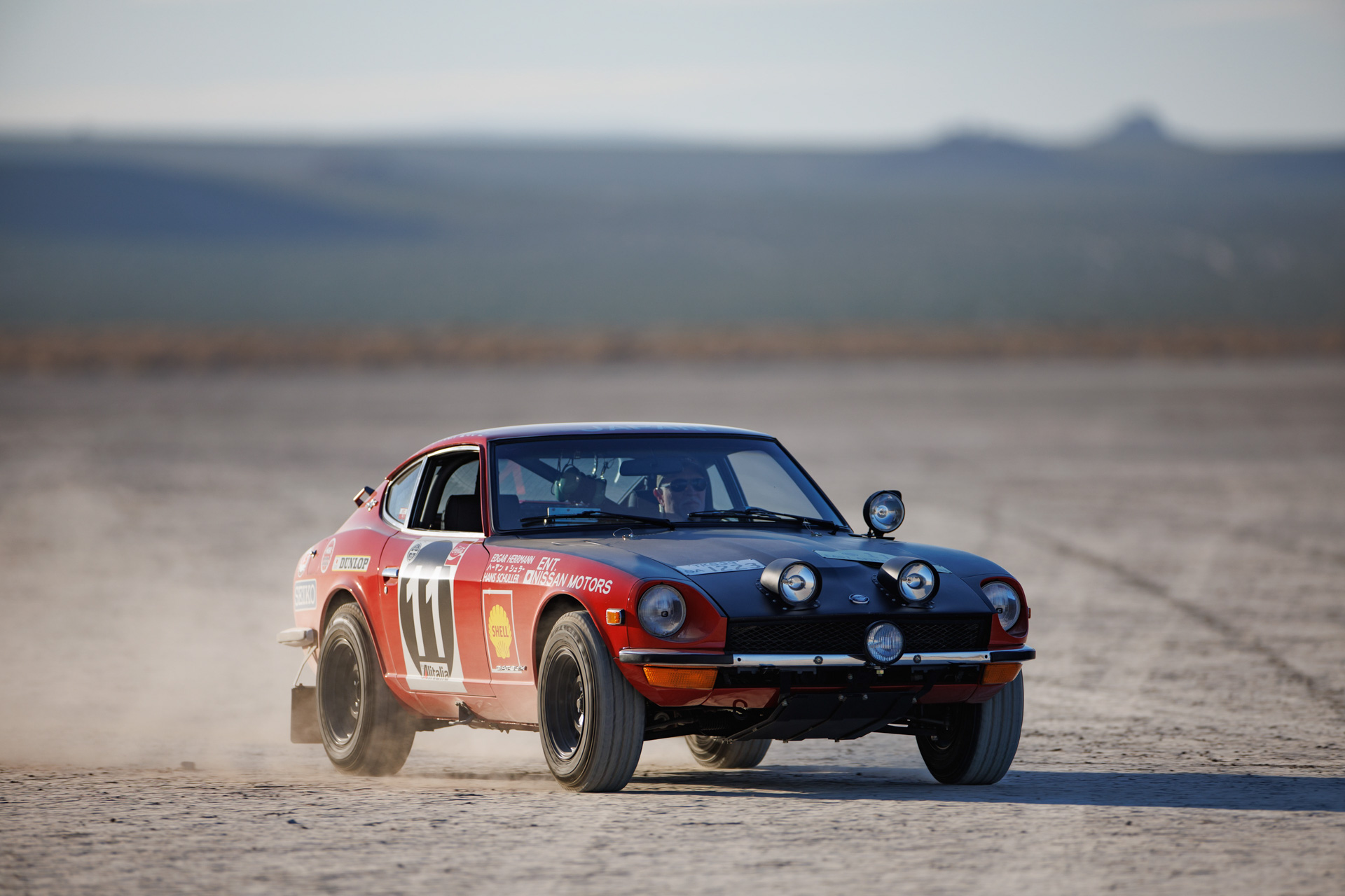 「ダットサン 240Z」（レプリカ）